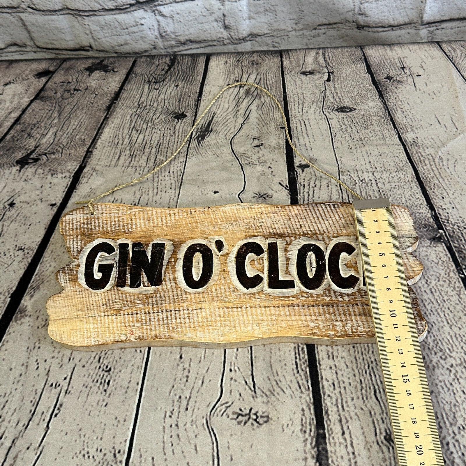 Gin O'Clock Word Sign Plaque Outdoor Garden Shed Den Bar Shop 30cm x 12cm5