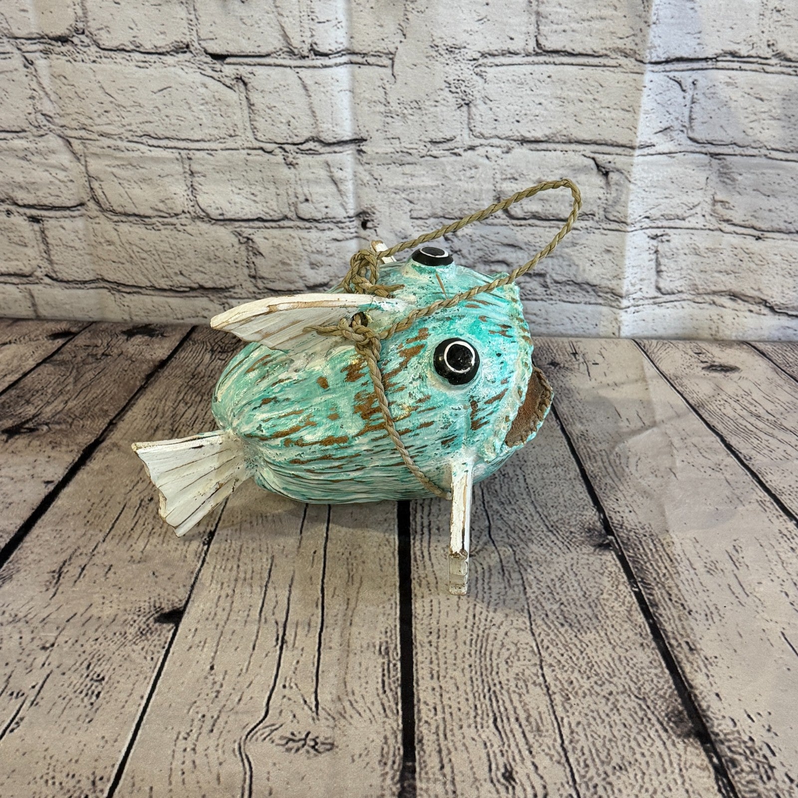 Green White Fins Folk Art Painted Shark Fish Coconut Shell Ornaments Hanging3