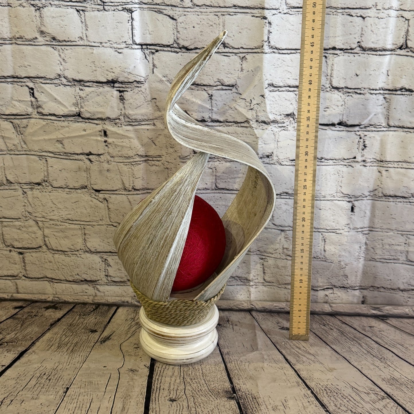 Red Light White Natural 45cm Tall Leaf Lamp Twist LED UK Mains Plug Design 124