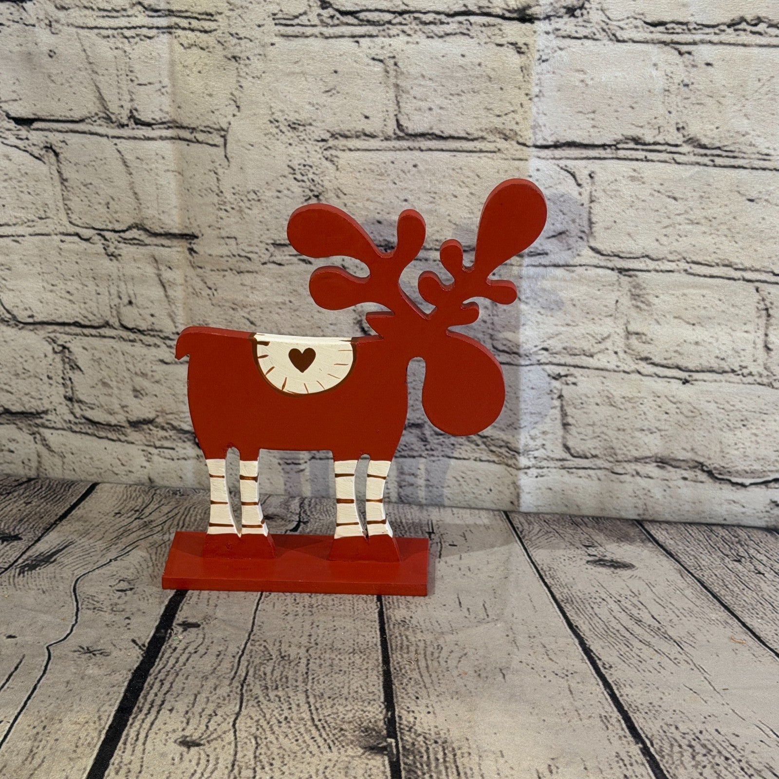 25cm x 20cm Red Heart Handcrafted Wood Reindeer Xmas Christmas Ornament Antlers4