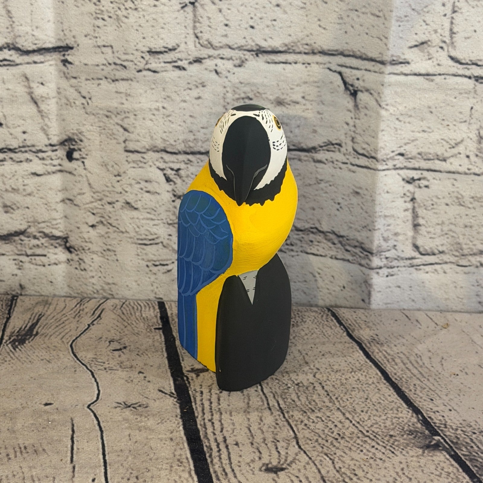 15cm Bright Blue Parrot Bird Ornament Statue Fair Trade Hand Made Carved Wood1