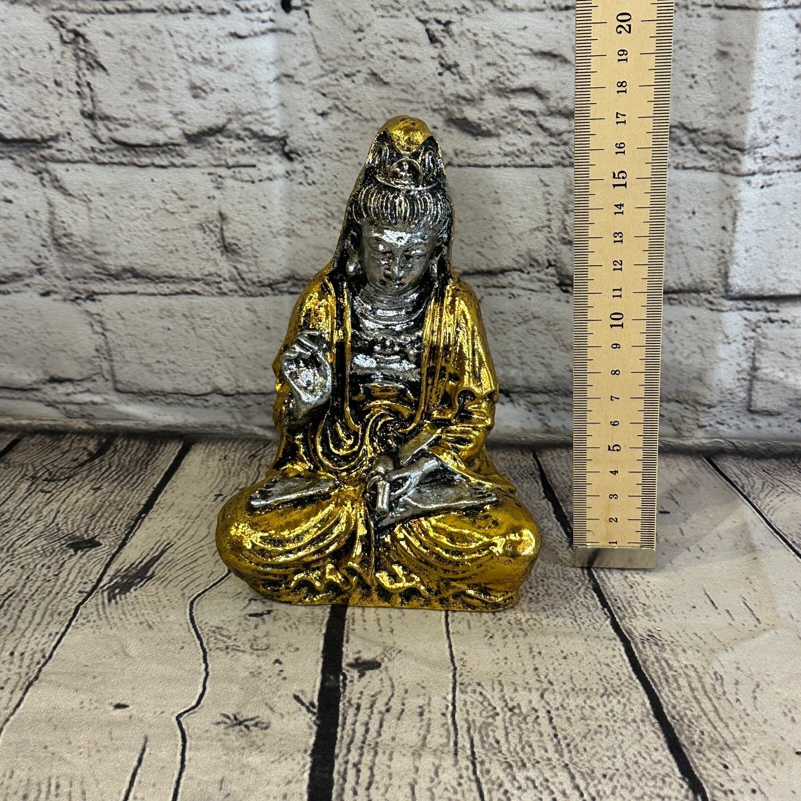 Silver And Gold 18cm x 10cm Small Quan Yin Sitting Lotus Statue Resin Hindu God6