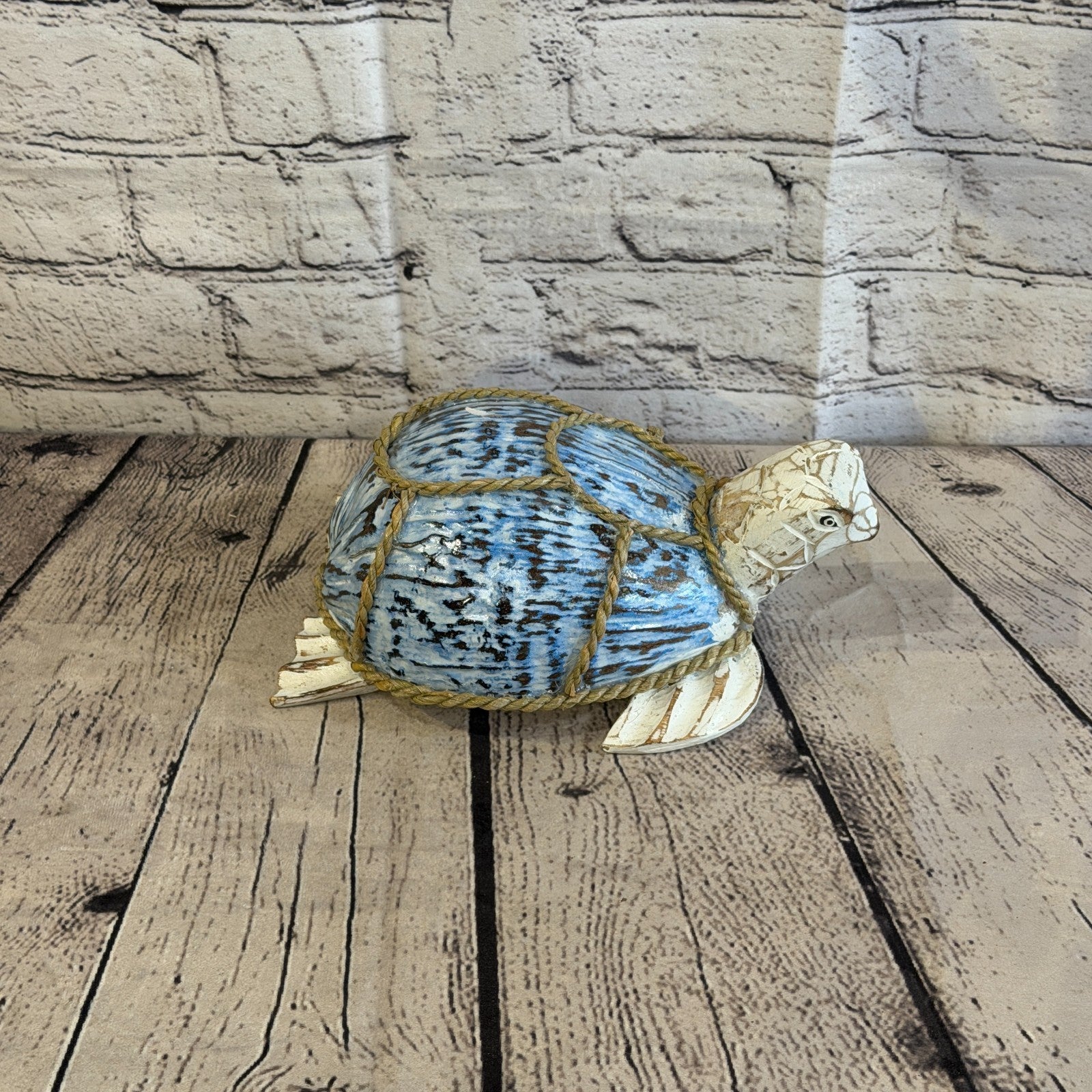 Blue Body White Folk Art Painted Turtle Coconut Shell Ornaments Hanging Decor3