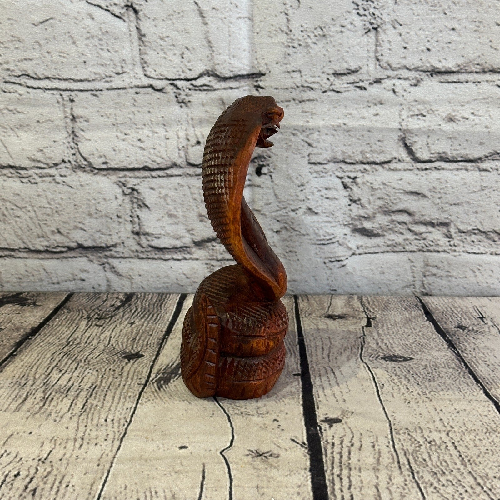 15cm x 8cm Solid Wood Cobra Carving Sculpture Decor Statue Snake Oriental Cobra3