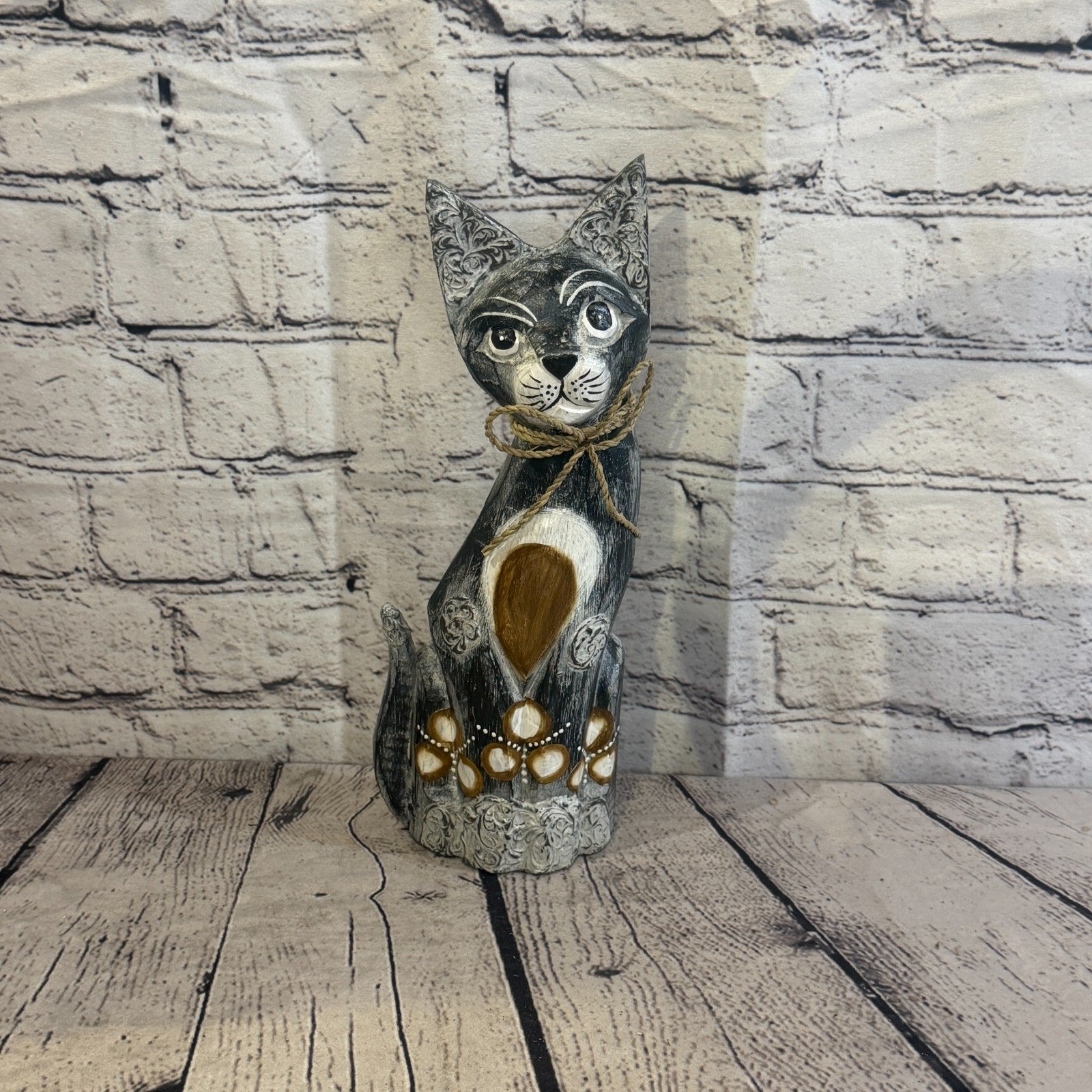 30cm Grey Silver Dots Wooden Shabby Cat Statue Ornament Fair Trade Handcarved0