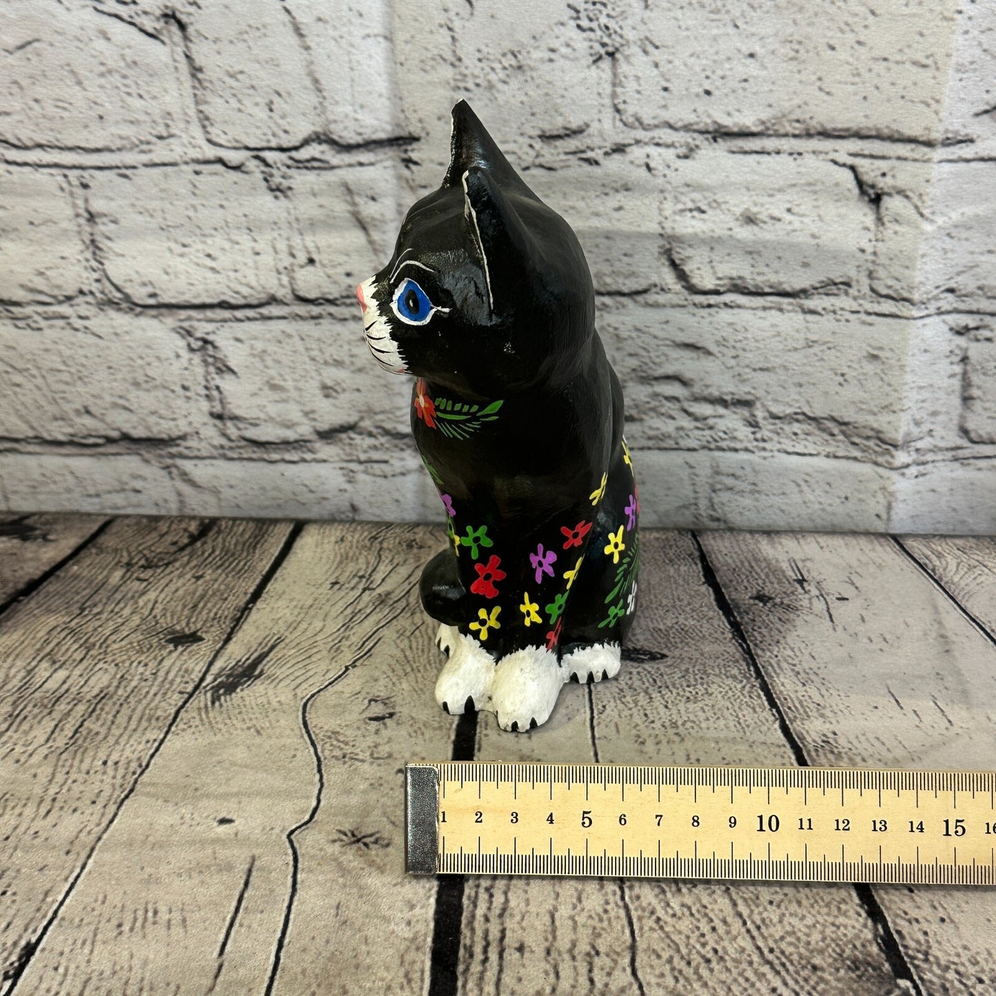 20cm x 10cm Black Flower Sitting Style Painted Wooden Hand Carved Cat Wooden8