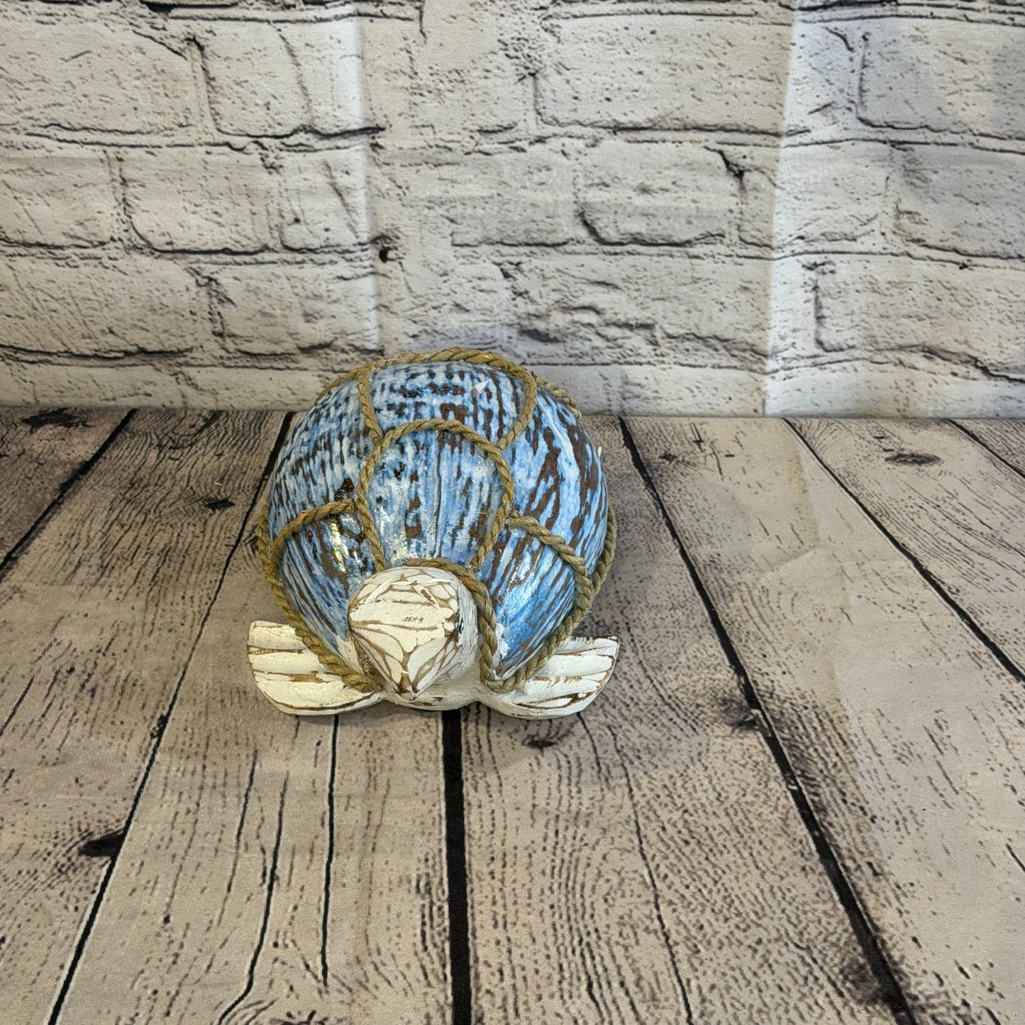 Blue Body White Folk Art Painted Turtle Coconut Shell Ornaments Hanging Decor1