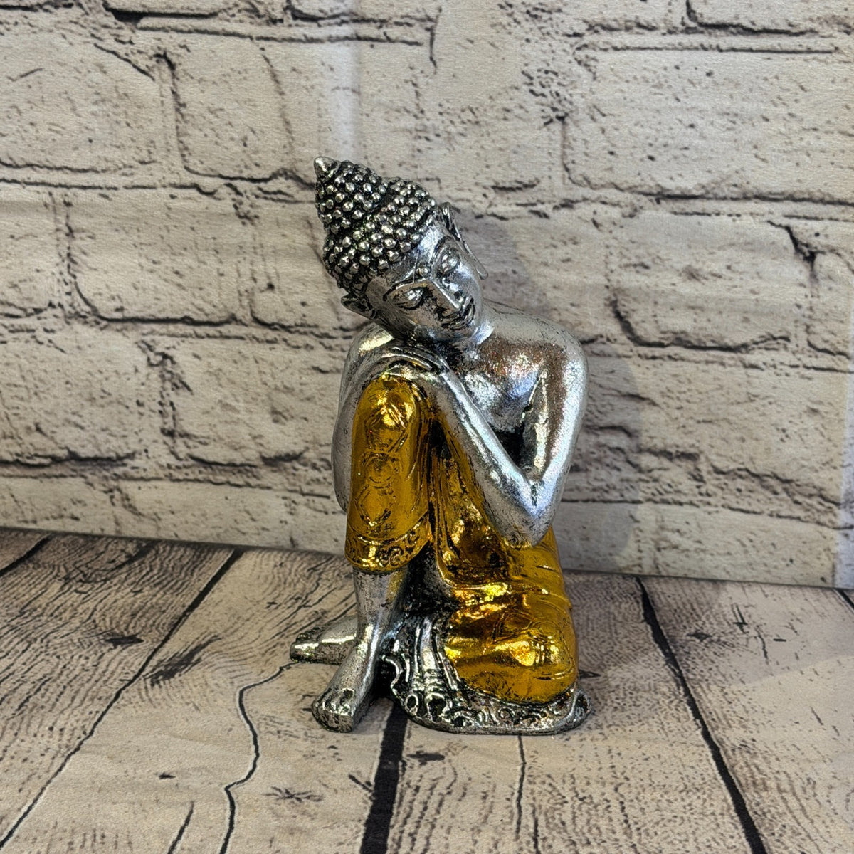 Gold & Silver 20cm x 10cm Thai Kneeling Buddha Sitting  Statue Resin Hindu1