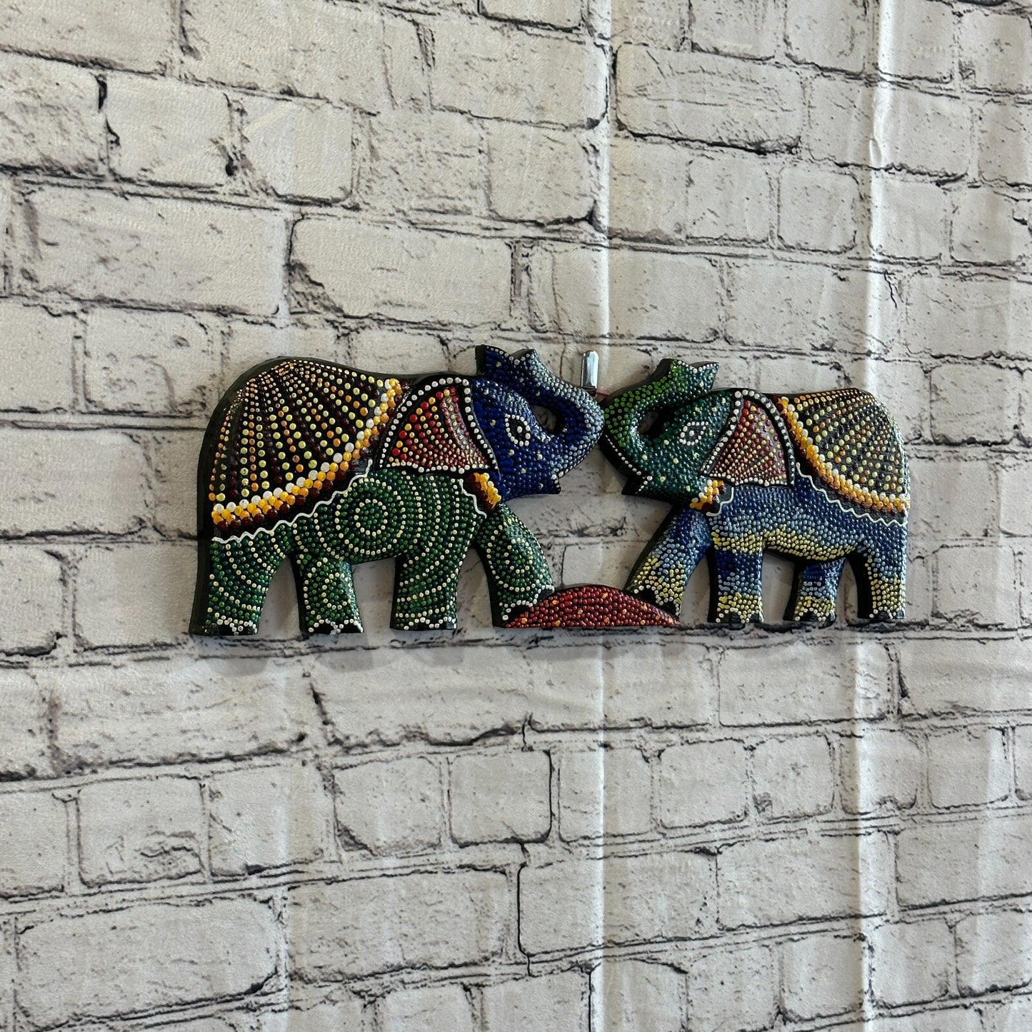 45cm 2 Elephants Carved Wooden Dot Painted Ethnic Tribal Tiki Wall Handmade No 31