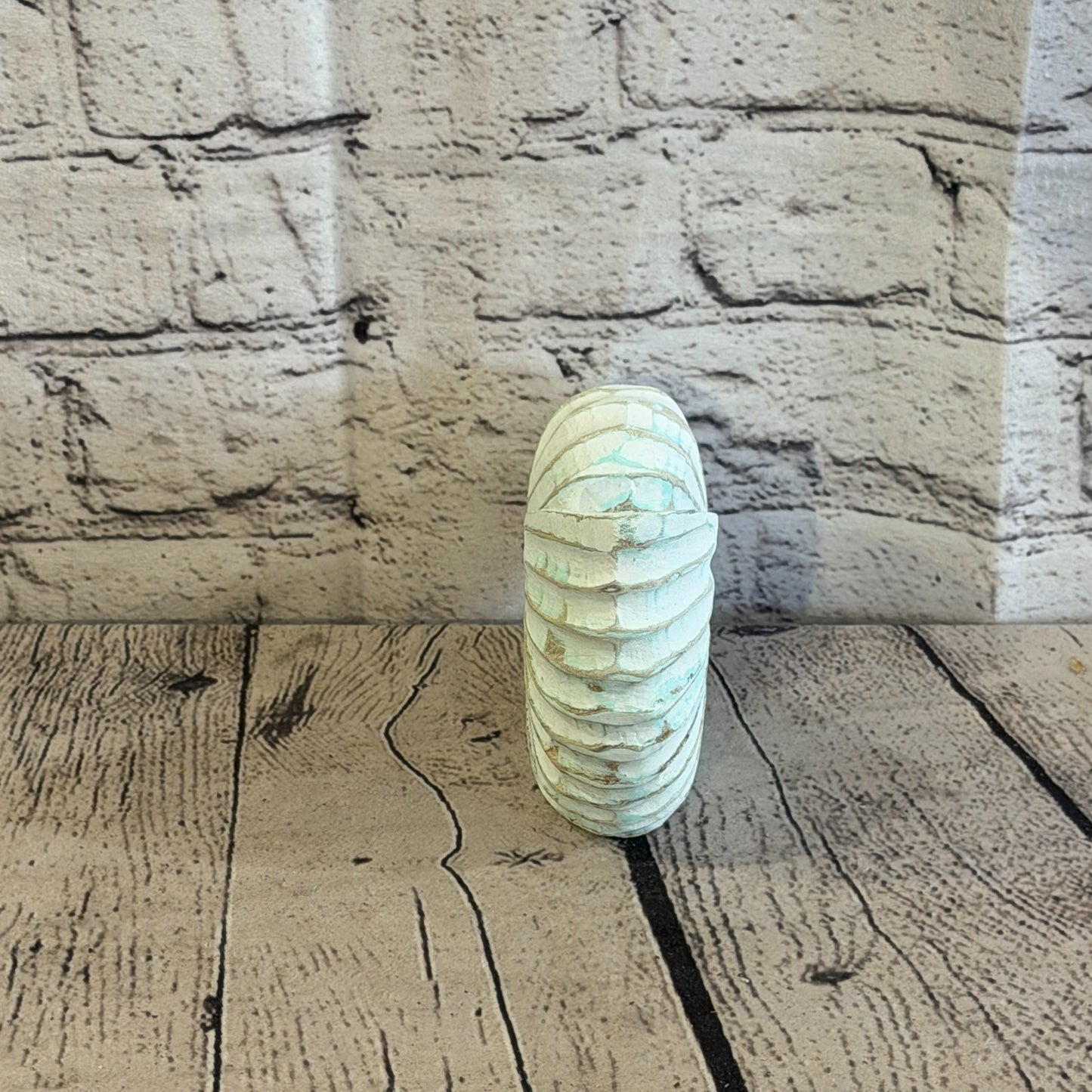 15cm Green Shabby Pastel Nautilus Shell Ornament Decor Carved Light Wood Figure4