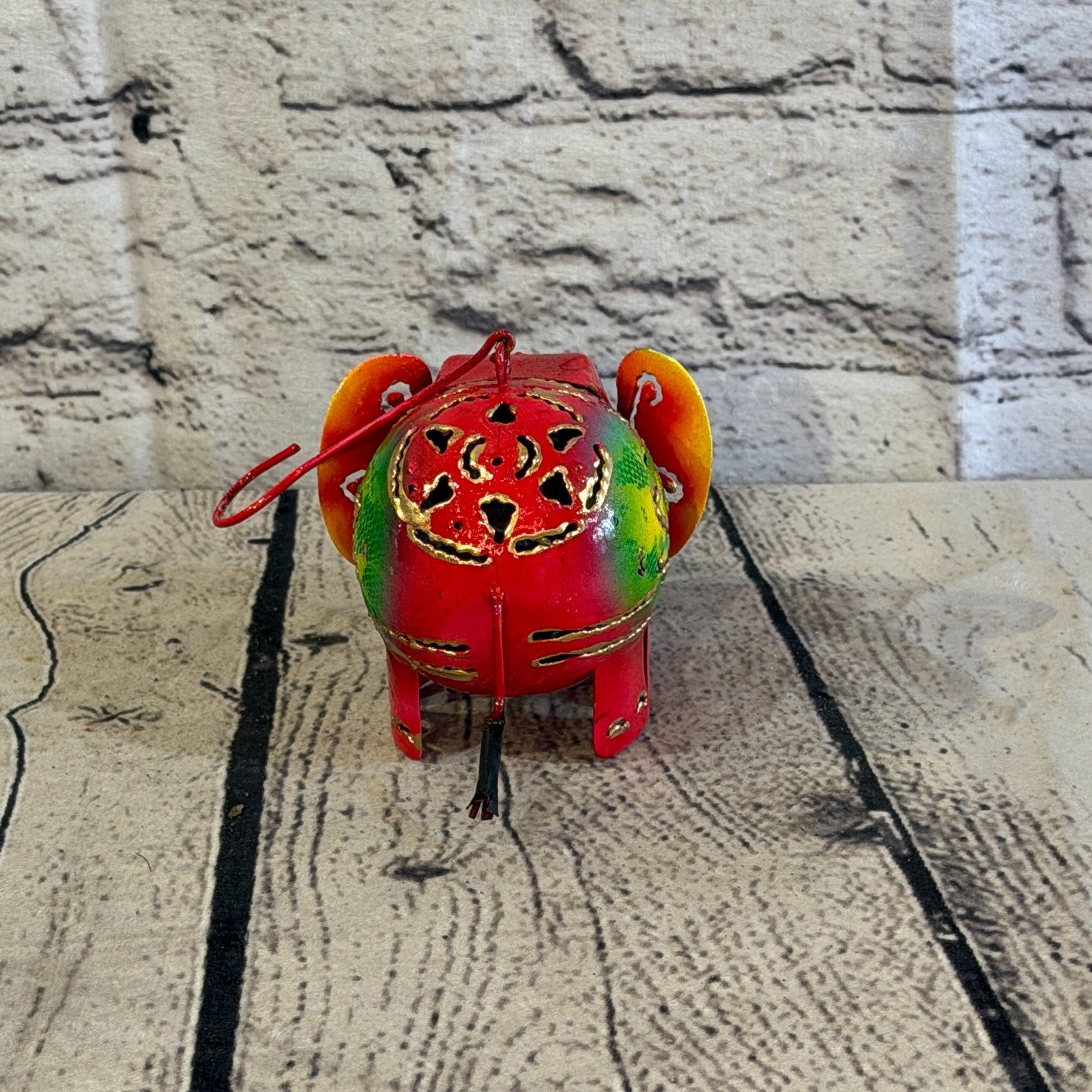 8cm x 10cm Elephant Candle Holder Hanging Red Metal Tin Ornament Statue4
