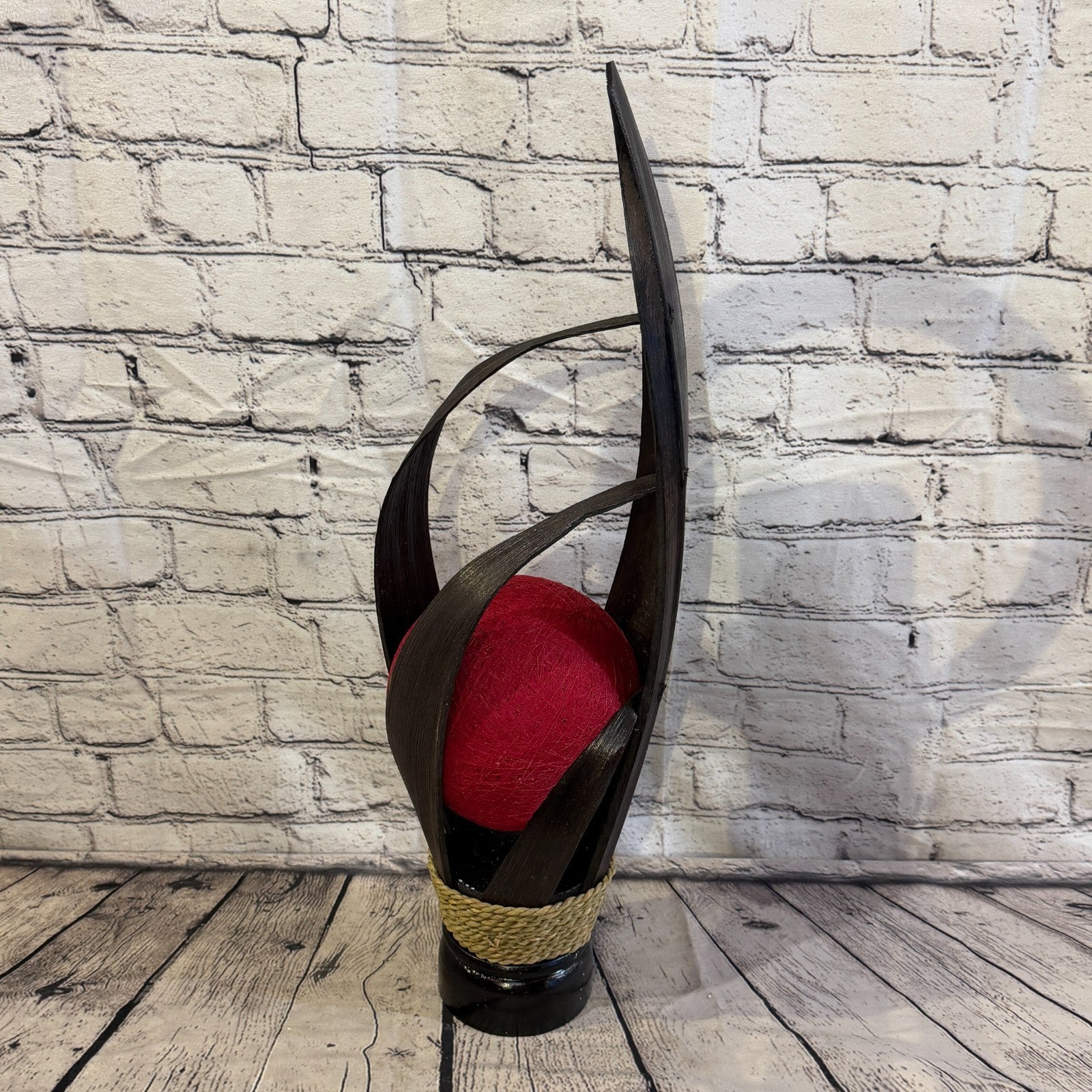 Red Light Brown Natural 55cm Tall Leaf Lamp Twist LED UK Mains Plug Design 33