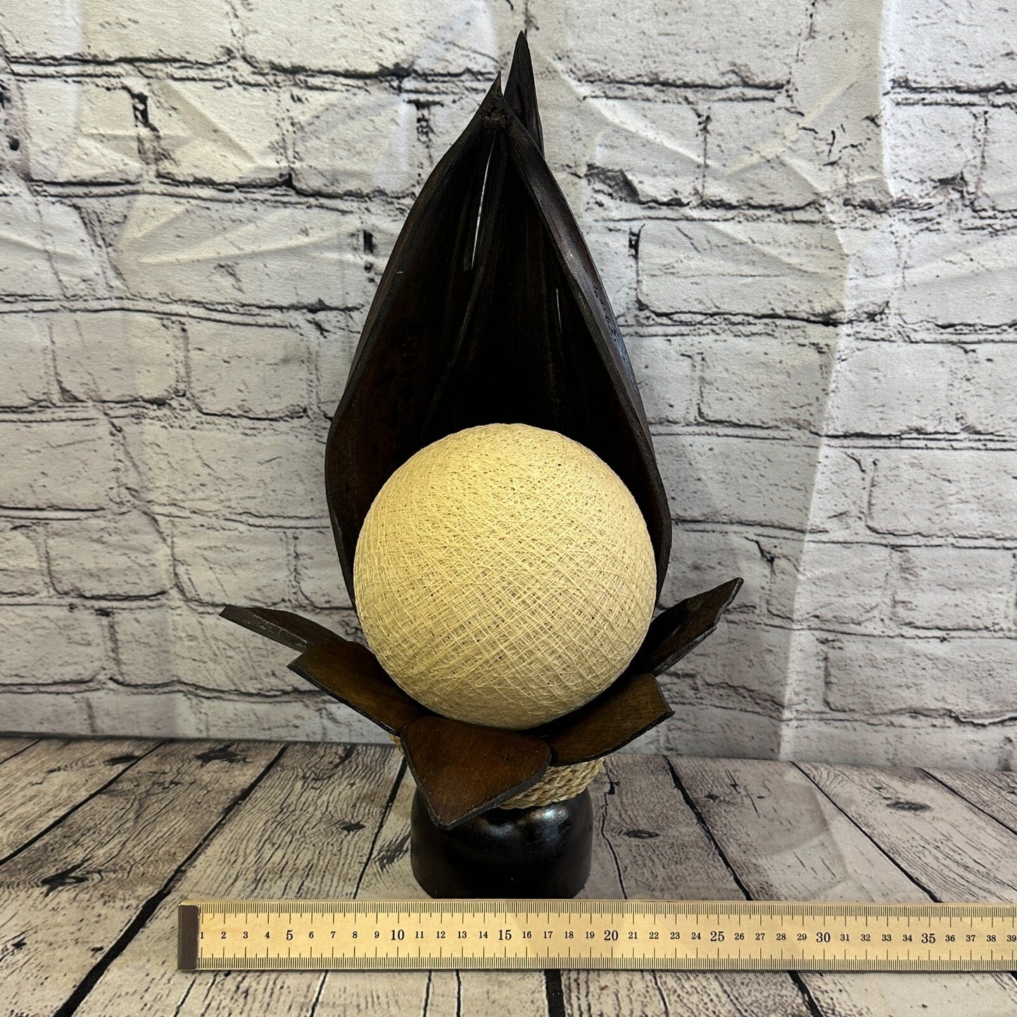 White Brown Leaf Natural 40cm Tall Leaf Lamp Twist LED UK Mains Plug Design 95