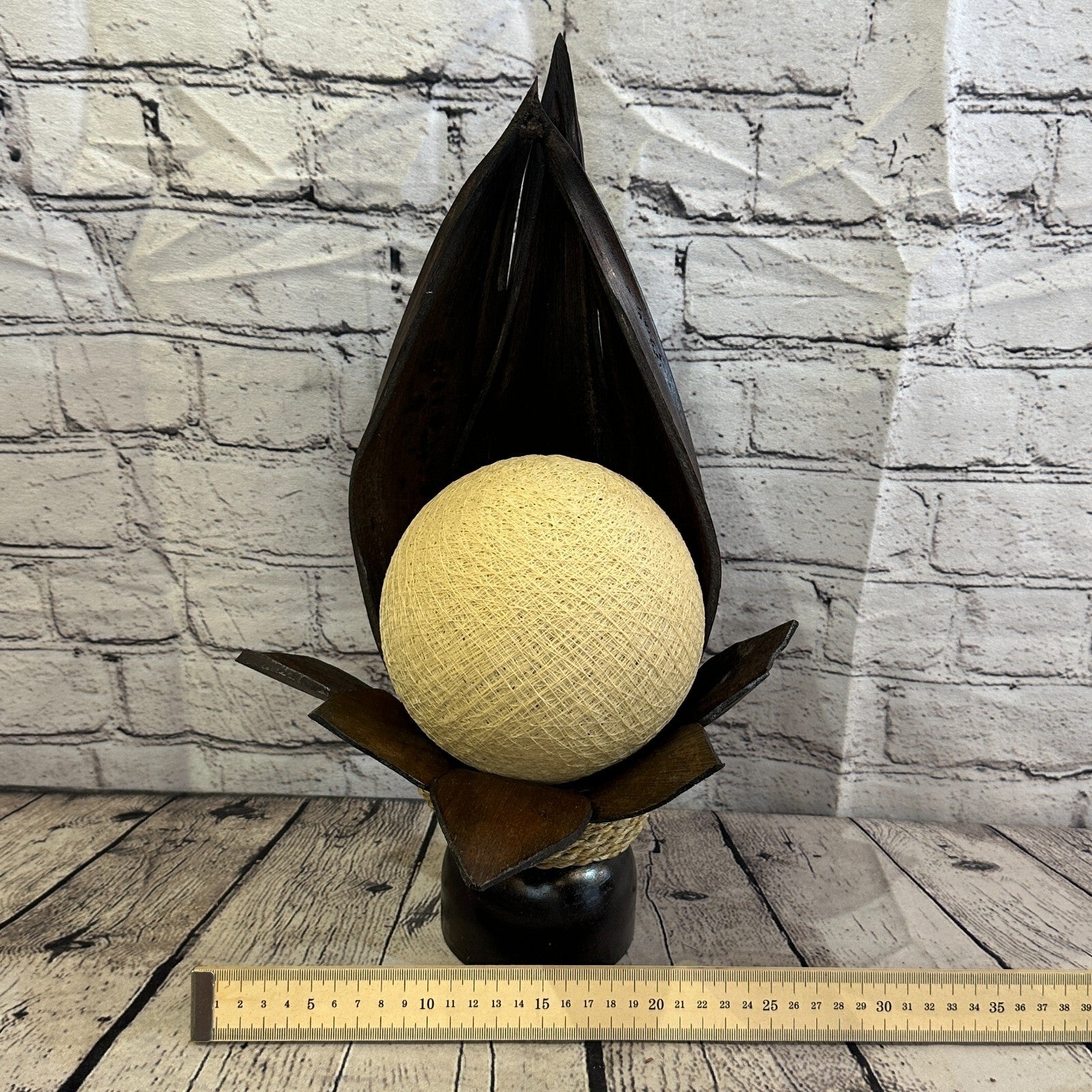 White Brown Leaf Natural 40cm Tall Leaf Lamp Twist LED UK Mains Plug Design 95