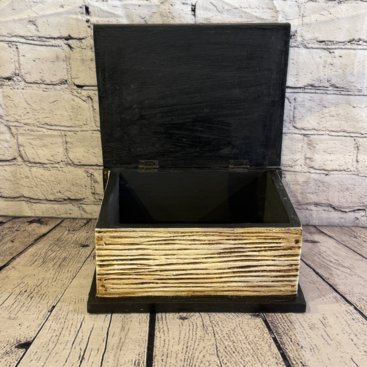 22cm x 18cm x 10cm Book Wood Gothic Pentagram Skull Coffin Jewellery Trinket Box6