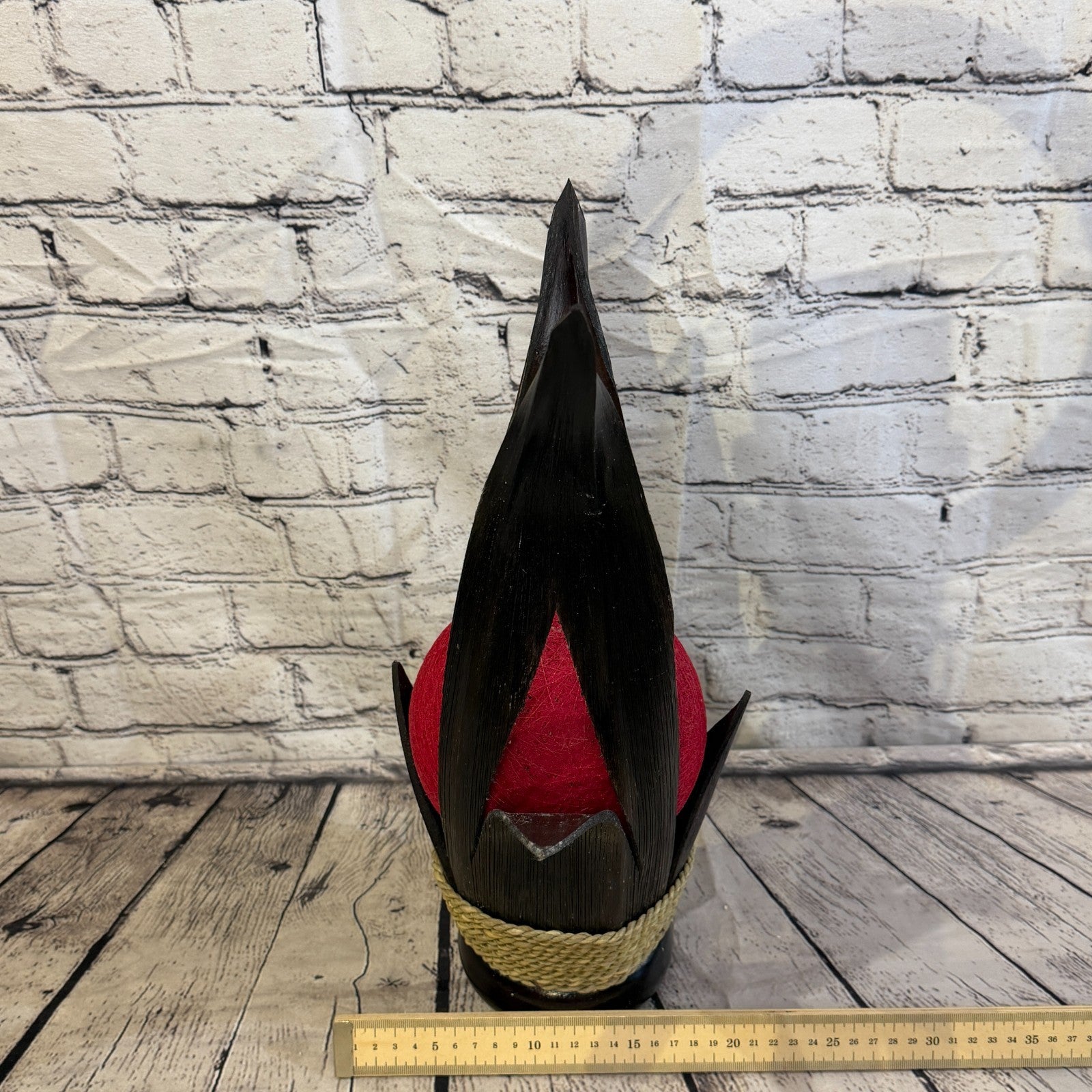 Red Light Brown Natural 45cm Tall Leaf Lamp Twist LED UK Mains Plug Design 47