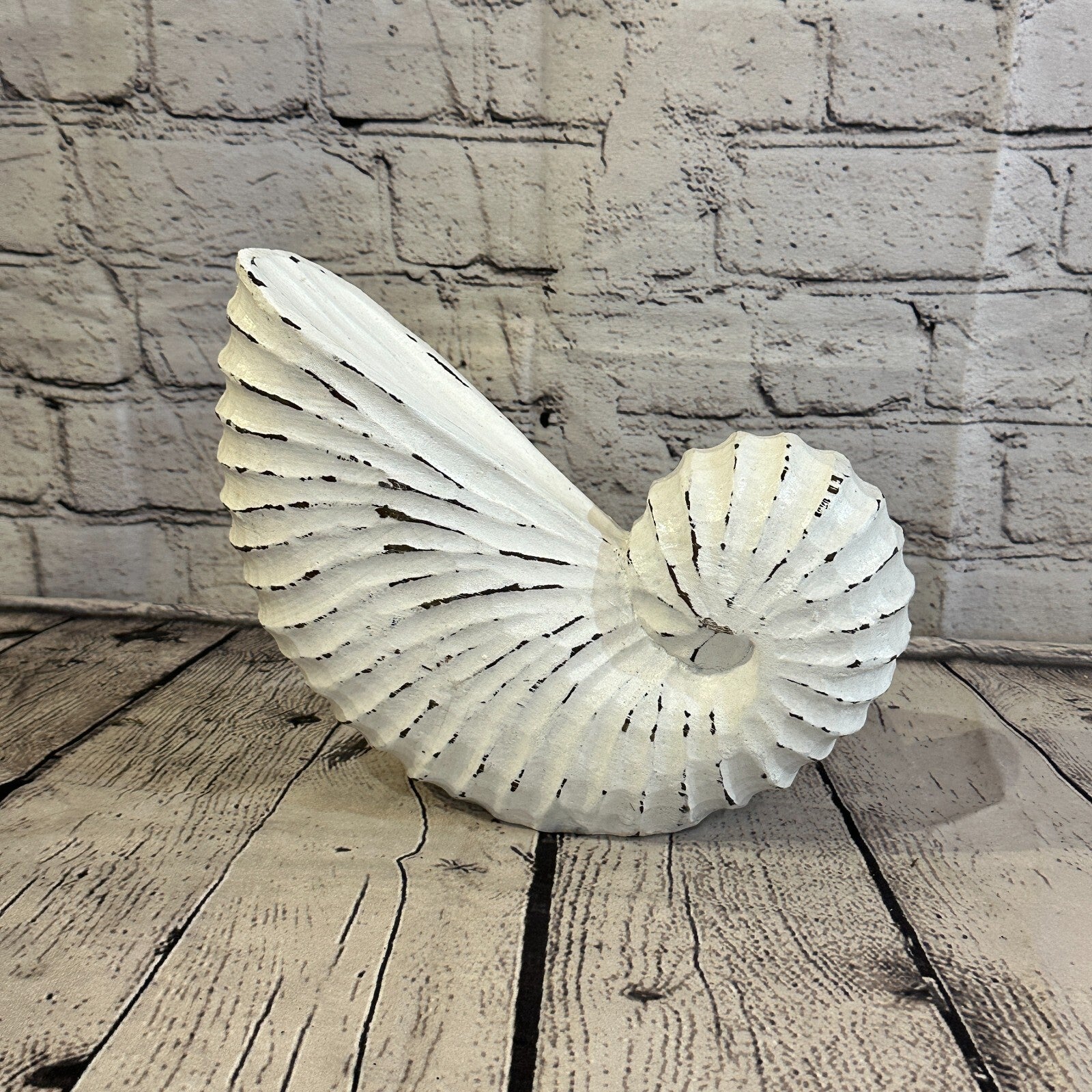 25cm White Shabby Nautilus Shell Ornament Decor Carved Light Wood Parcel Figure3