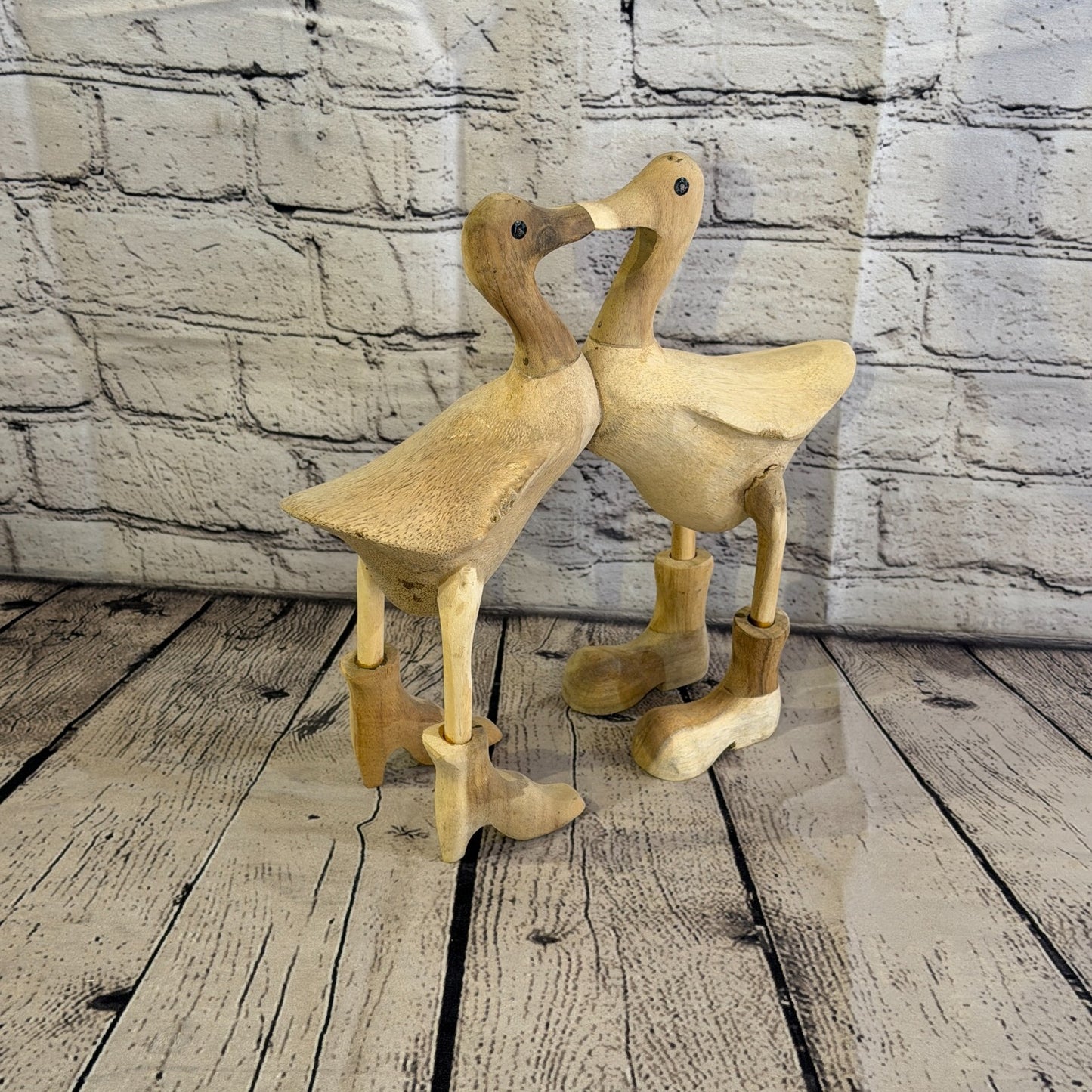 25cm x 30cm Wooden Kissing Duck Bamboo Root Romantic Vintage Rustic Funny Gift2