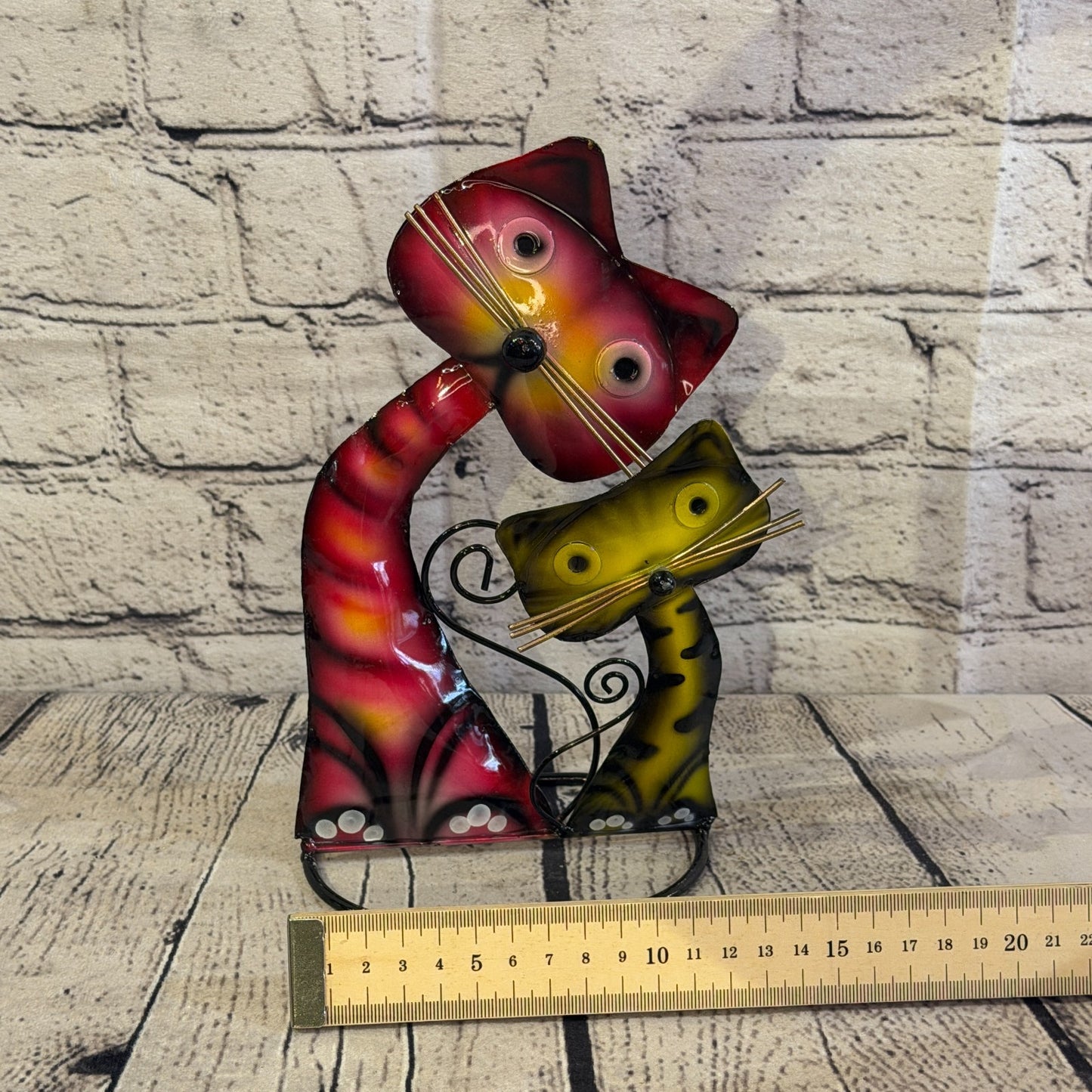 25cm x 15cm Double Cat Pink Green Metal Tin Standing Ornament Statue6