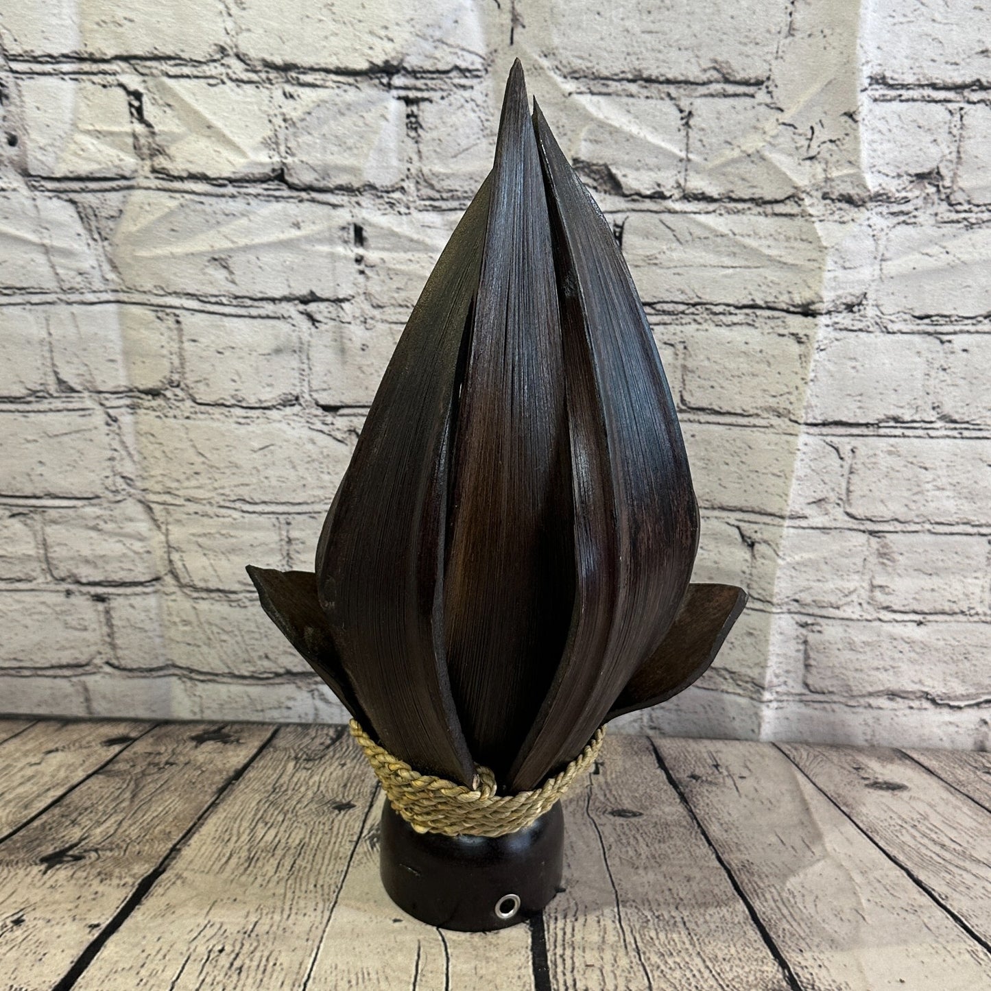 White Brown Leaf Natural 40cm Tall Leaf Lamp Twist LED UK Mains Plug Design 93