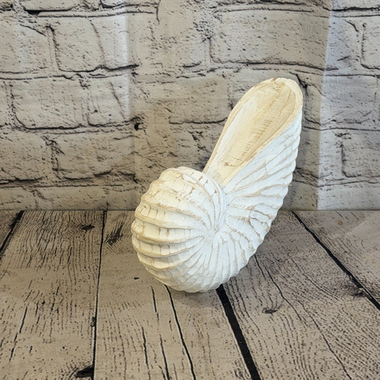 20cm White Shabby Pastel Nautilus Shell Ornament Decor Carved Light Wood Figure0