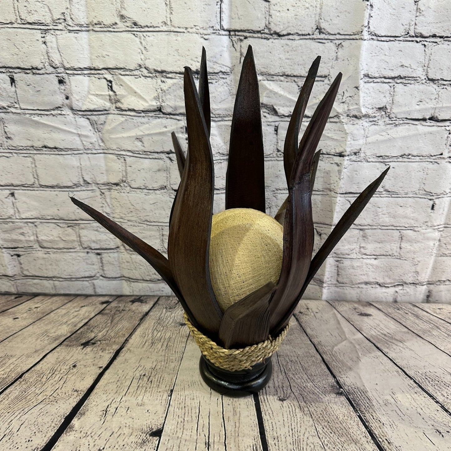 White Brown Leaf Natural 45cm Tall Leaf Lamp Twist LED UK Mains Plug Design 60