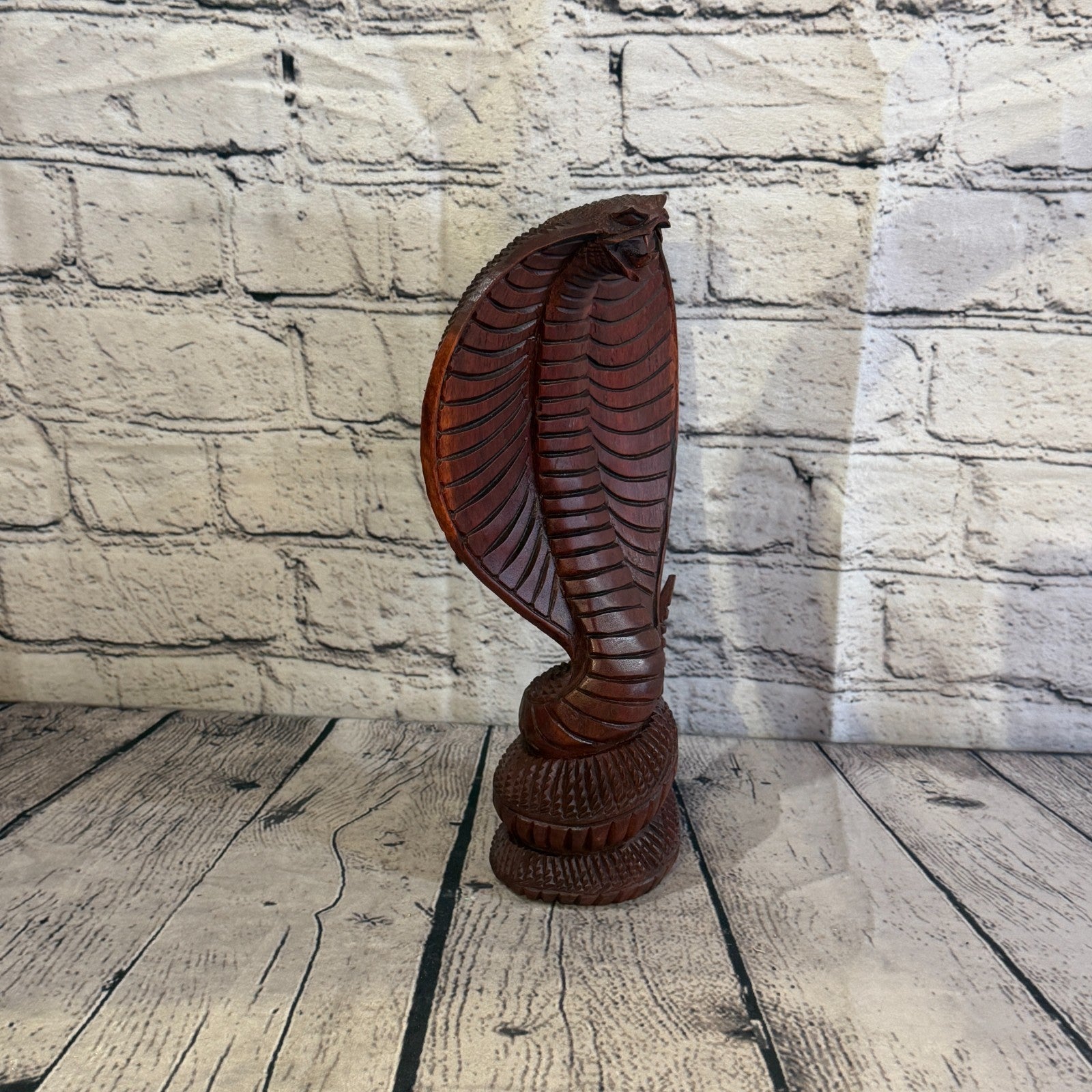28cm x 15cm Wooden Cobra Exquisite Detailing Snake Ornament Hand Carved2