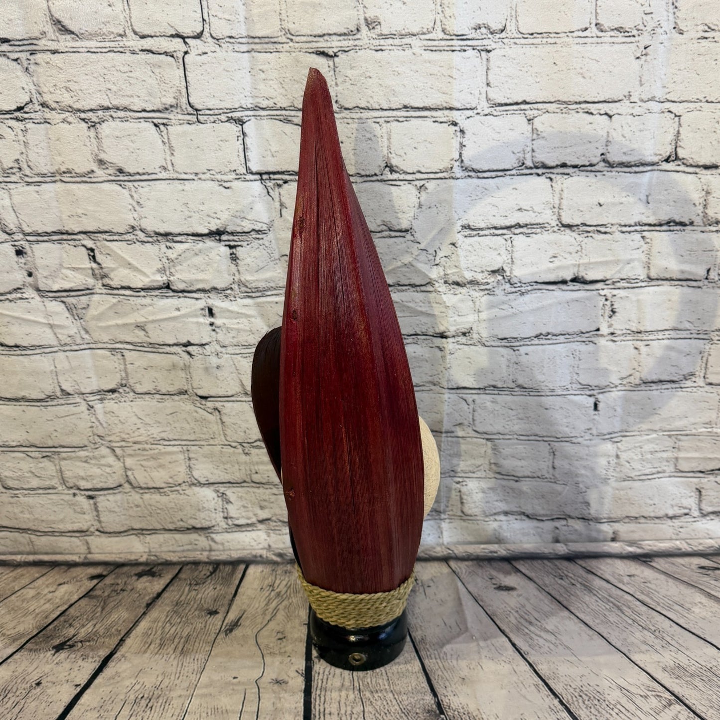 White Light Red Natural 55cm Tall Leaf Lamp Twist LED UK Mains Plug Design 34