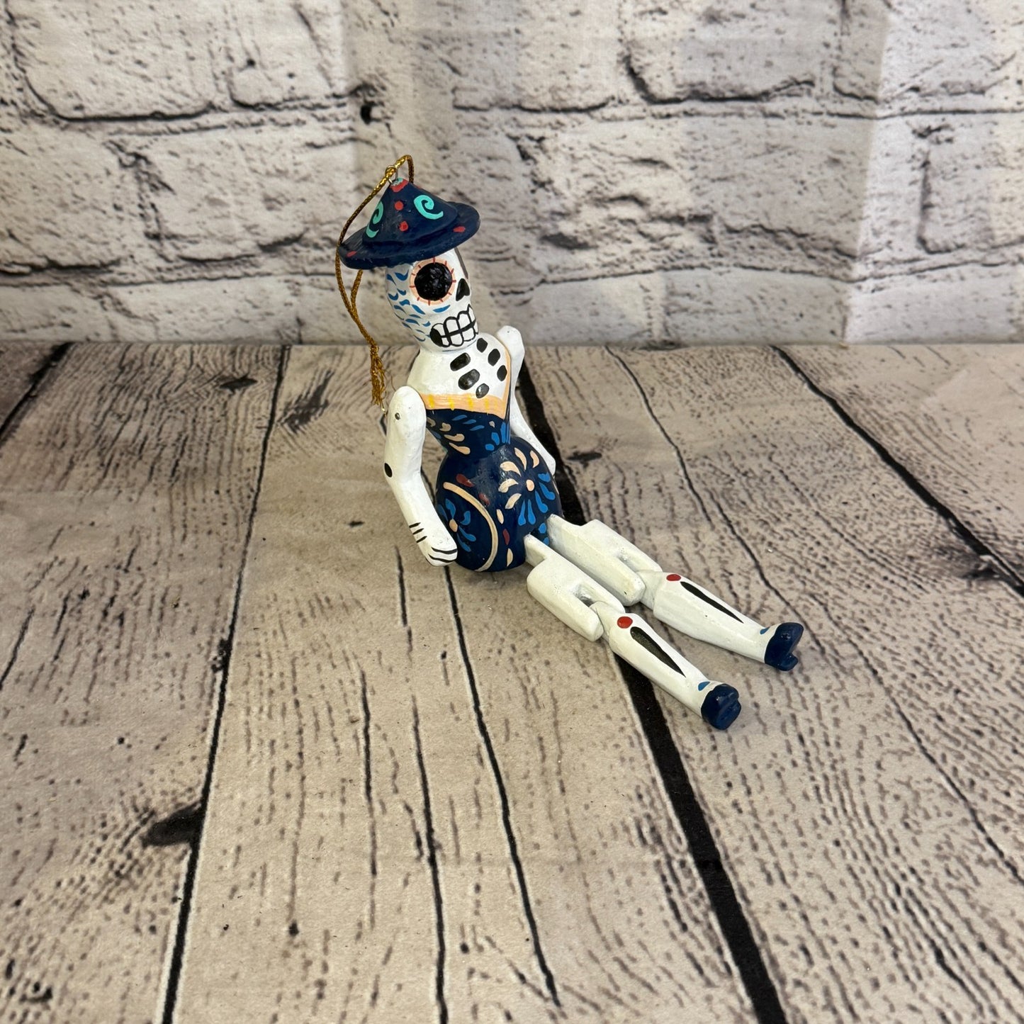 10cm Navy Day Of The Dead Lady Sitting Animal, Wooden Shelf Ornament Fairtrade2