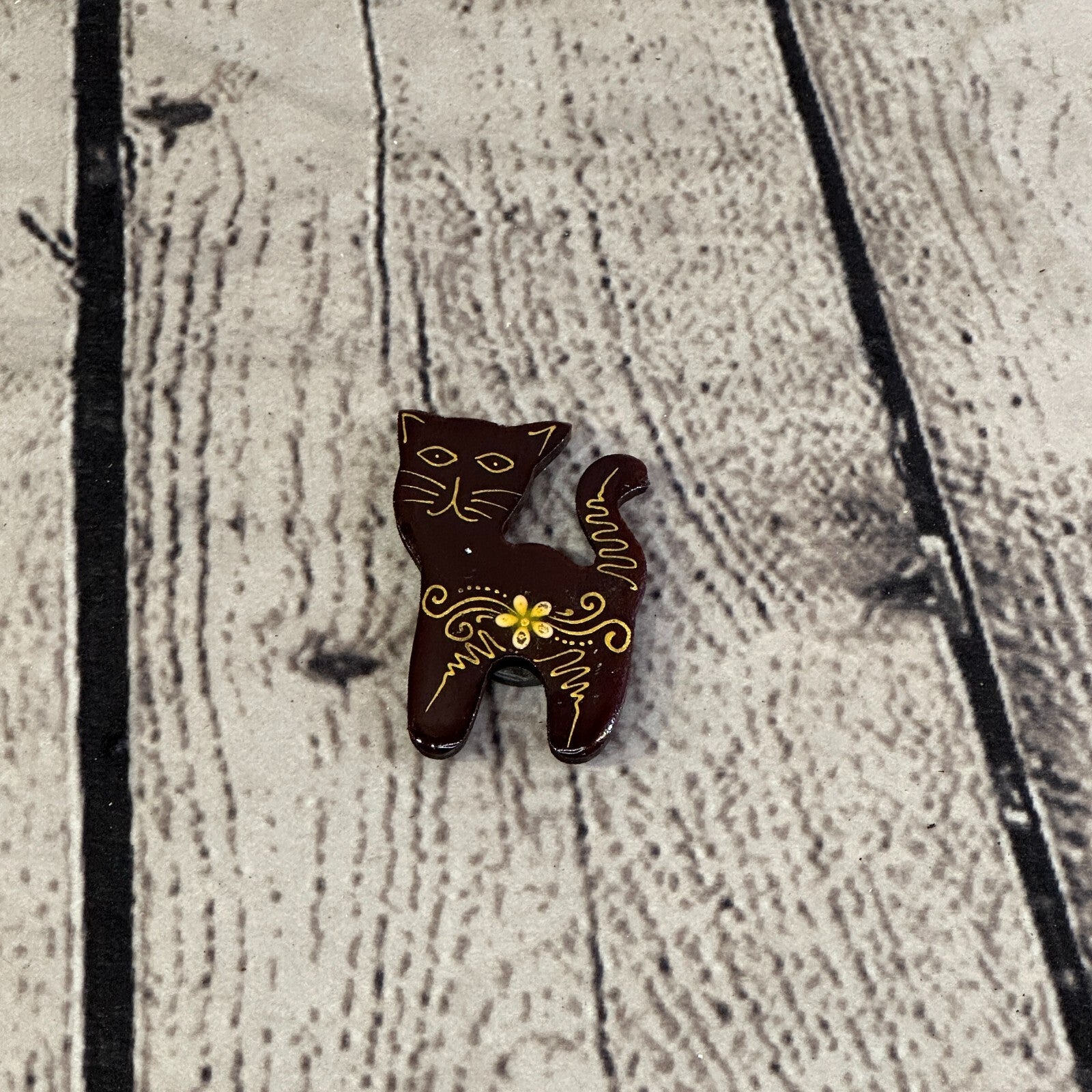 Standing Cat Wooden Animal Fridge Magnet Cartoon Magnetic Note Holder Novelty0