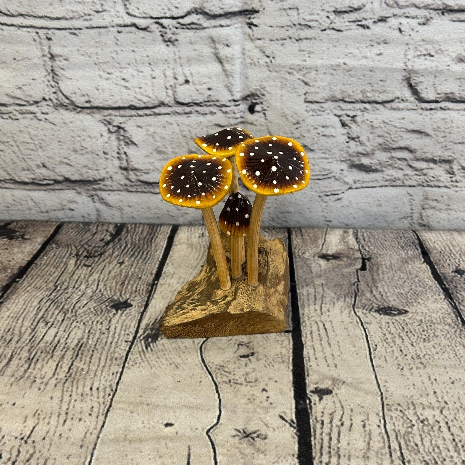 Brown Yellow Painted Mushroom Parasite Ornament Natural Carving Fairtrade Wooden1