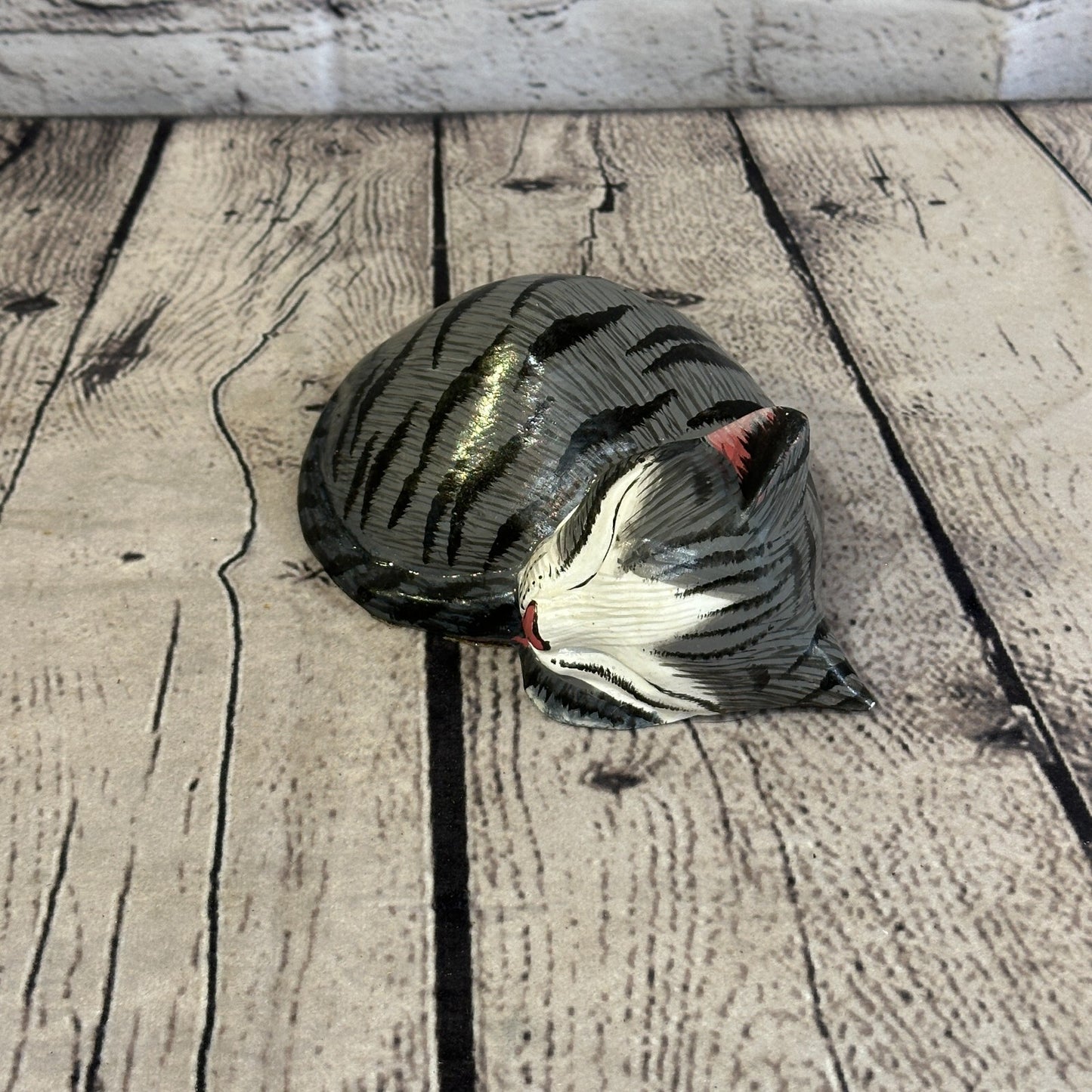 14cm Grey Style Painted Wooden Hand Carved Snoozing Cat Sleeping Cat Wooden1