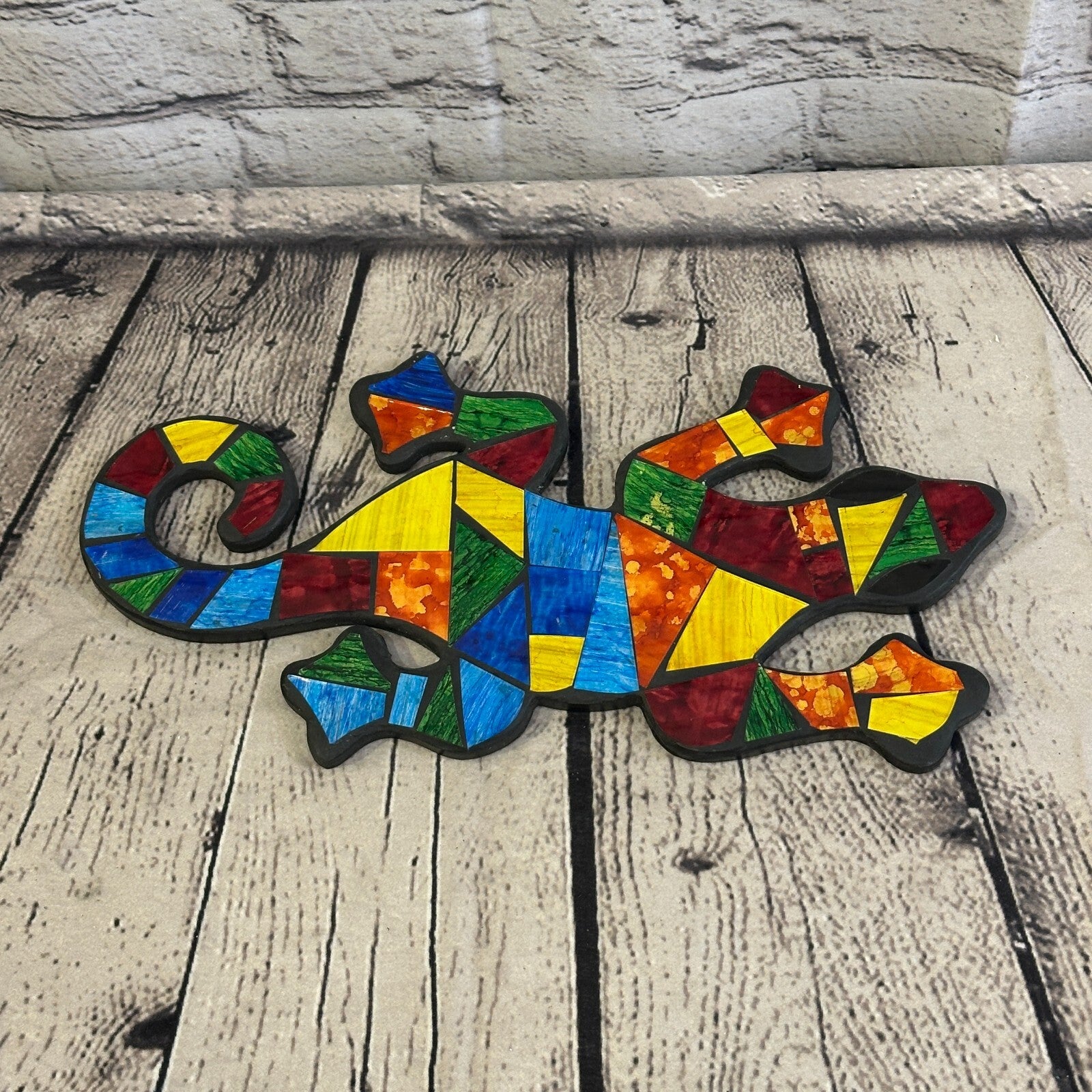 Rainbow Gecko Lizard Mosaic Tile Wall Hanging Mirror 30cm x 15cm Handmade New3