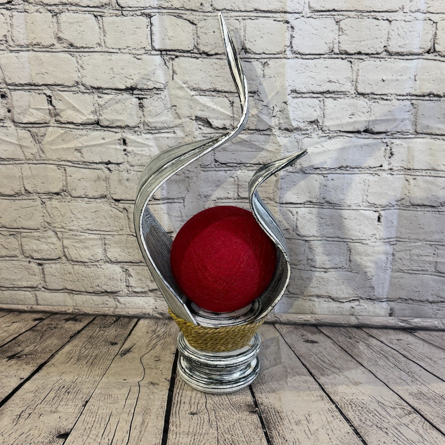 Red Light Silver Natural 50cm Tall Leaf Lamp Twist LED UK Mains Plug Design 103