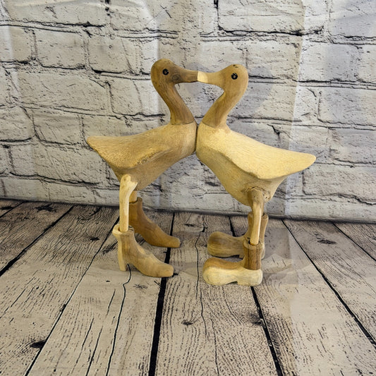 25cm x 30cm Wooden Kissing Duck Bamboo Root Romantic Vintage Rustic Funny Gift0