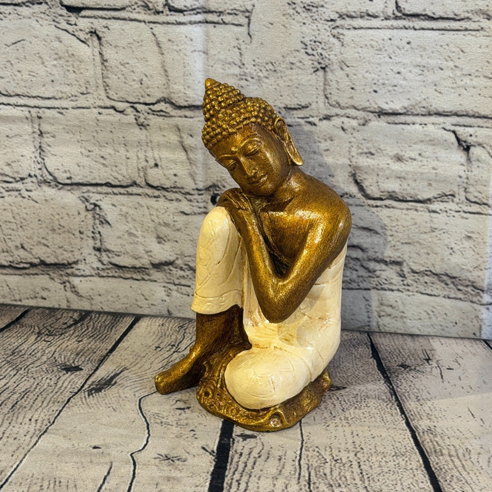 Cream & Bronze 20cm x 10cm Thai Kneeling Buddha Sitting  Statue Resin Hindu0