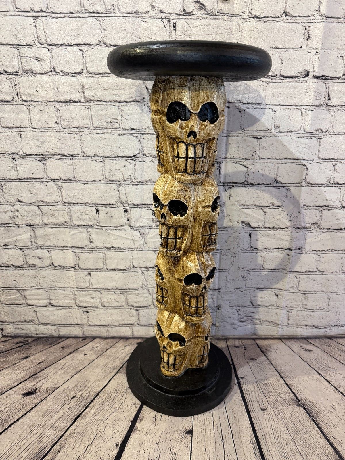 70cm x 25cm Sitting Skull Round Wooden Coffee Table Bar Restaurant Garden Pub2