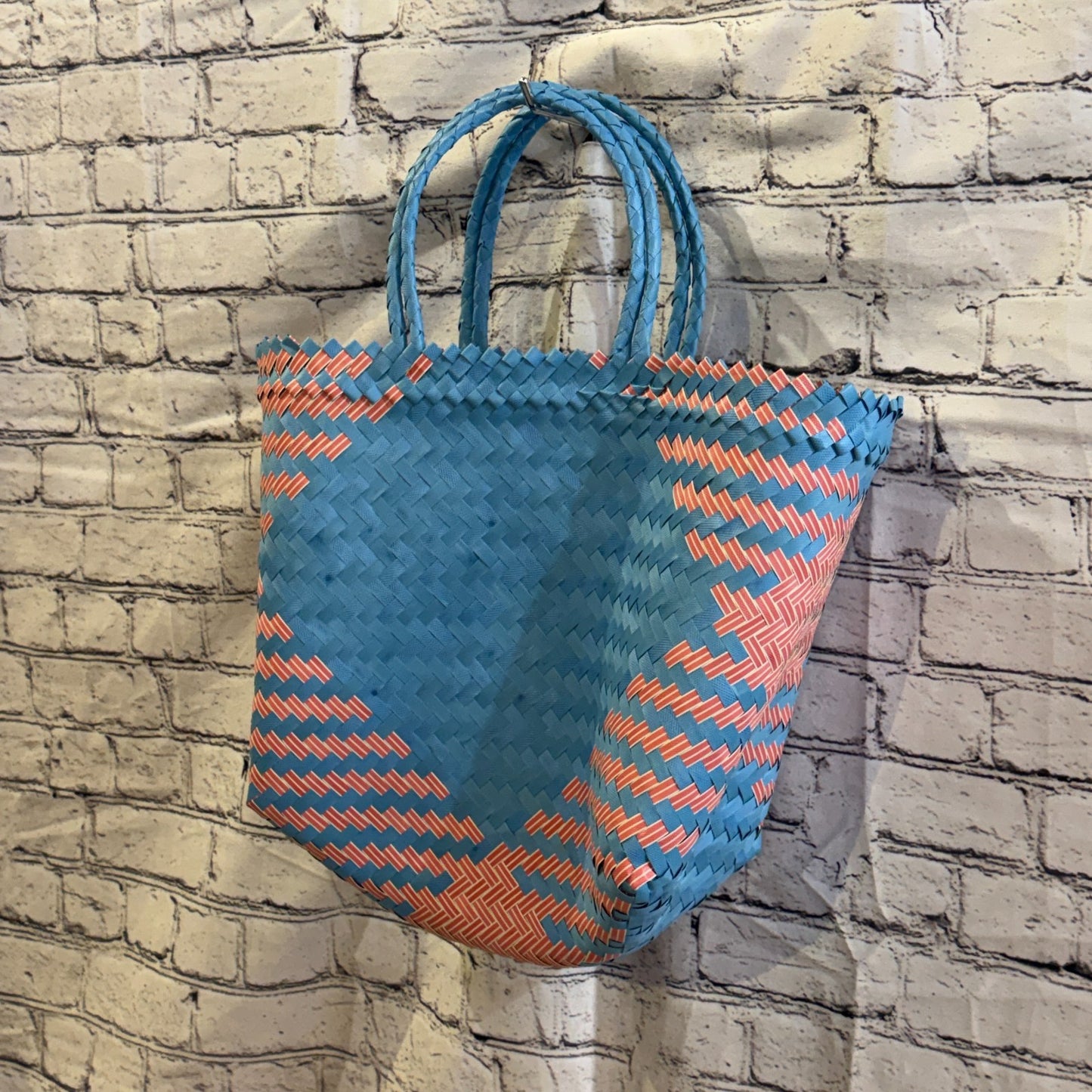 Red Blue 40cm Handwoven Tote Bag Recycled Plastic Eco-Friendly Market Beach1