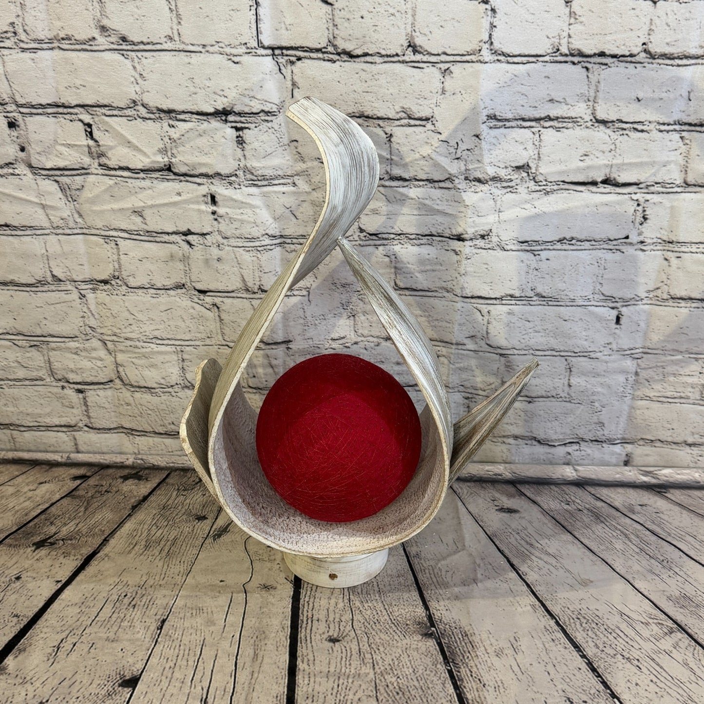 Red Light White Natural 45cm Tall Leaf Lamp Twist LED UK Mains Plug Design 81