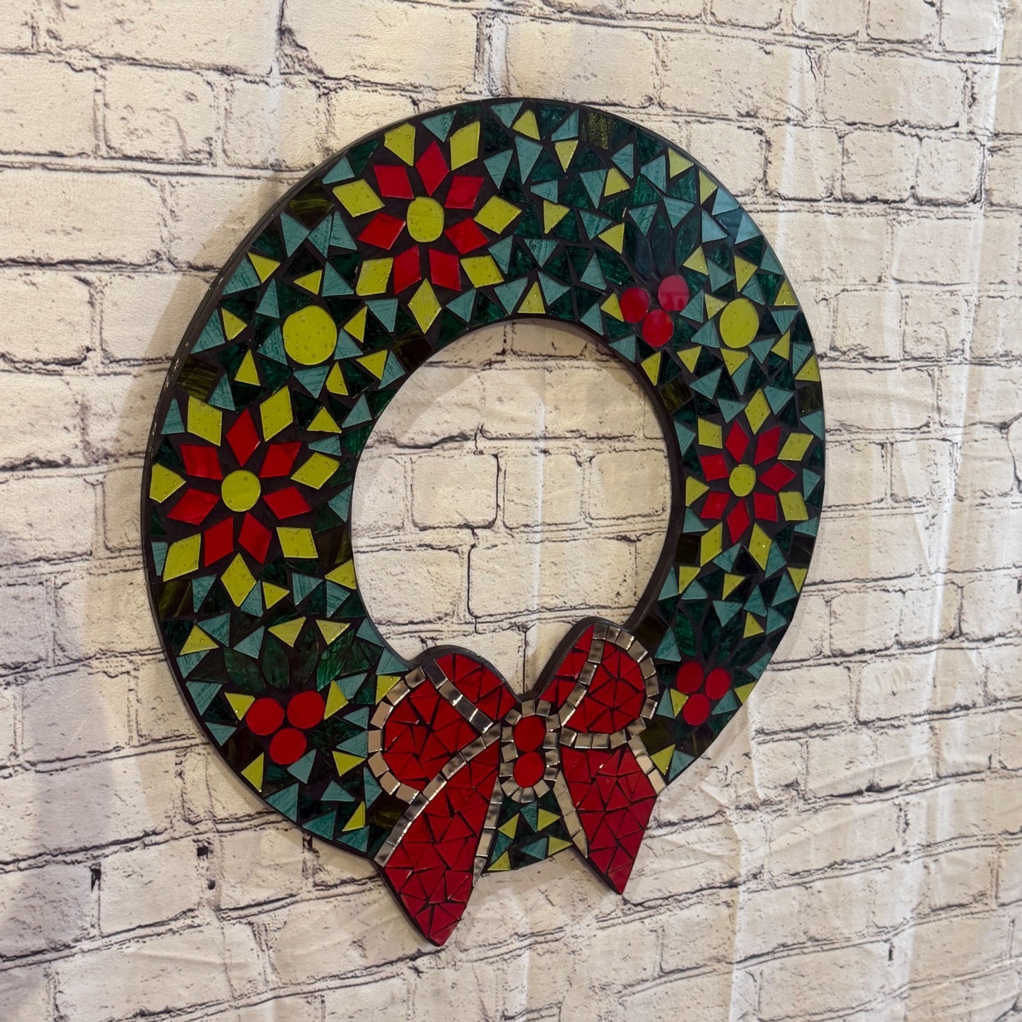 Holly Wreath Christmas Mosaic Tile Wall Mirror 55cm x 50cm 20Inches Handmade New0