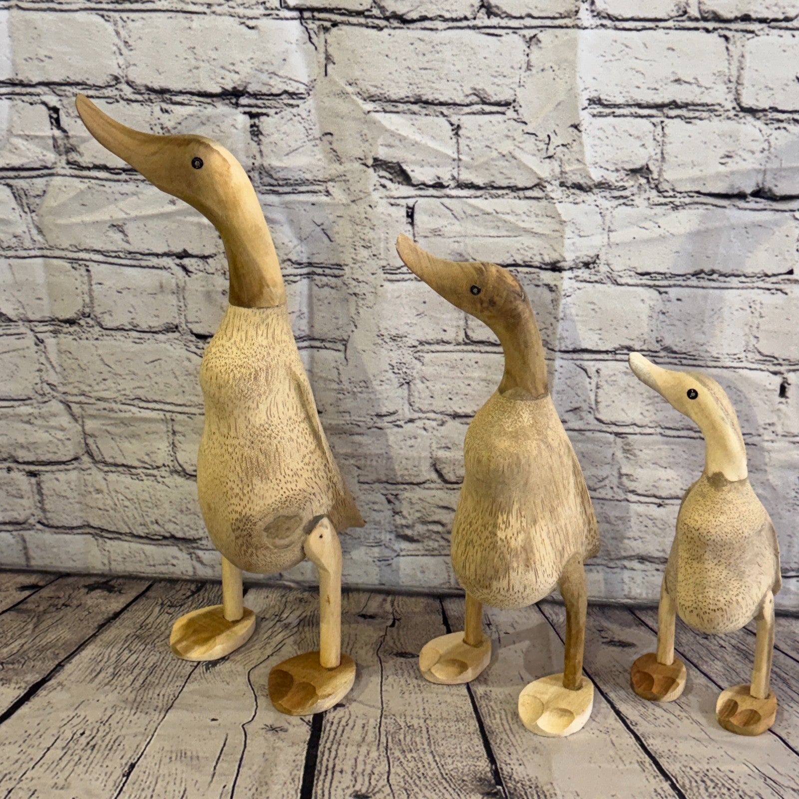 Looking Right 30cm Tall Wooden Smooth Duckling Baby Duck Bamboo Root Fairtrade8