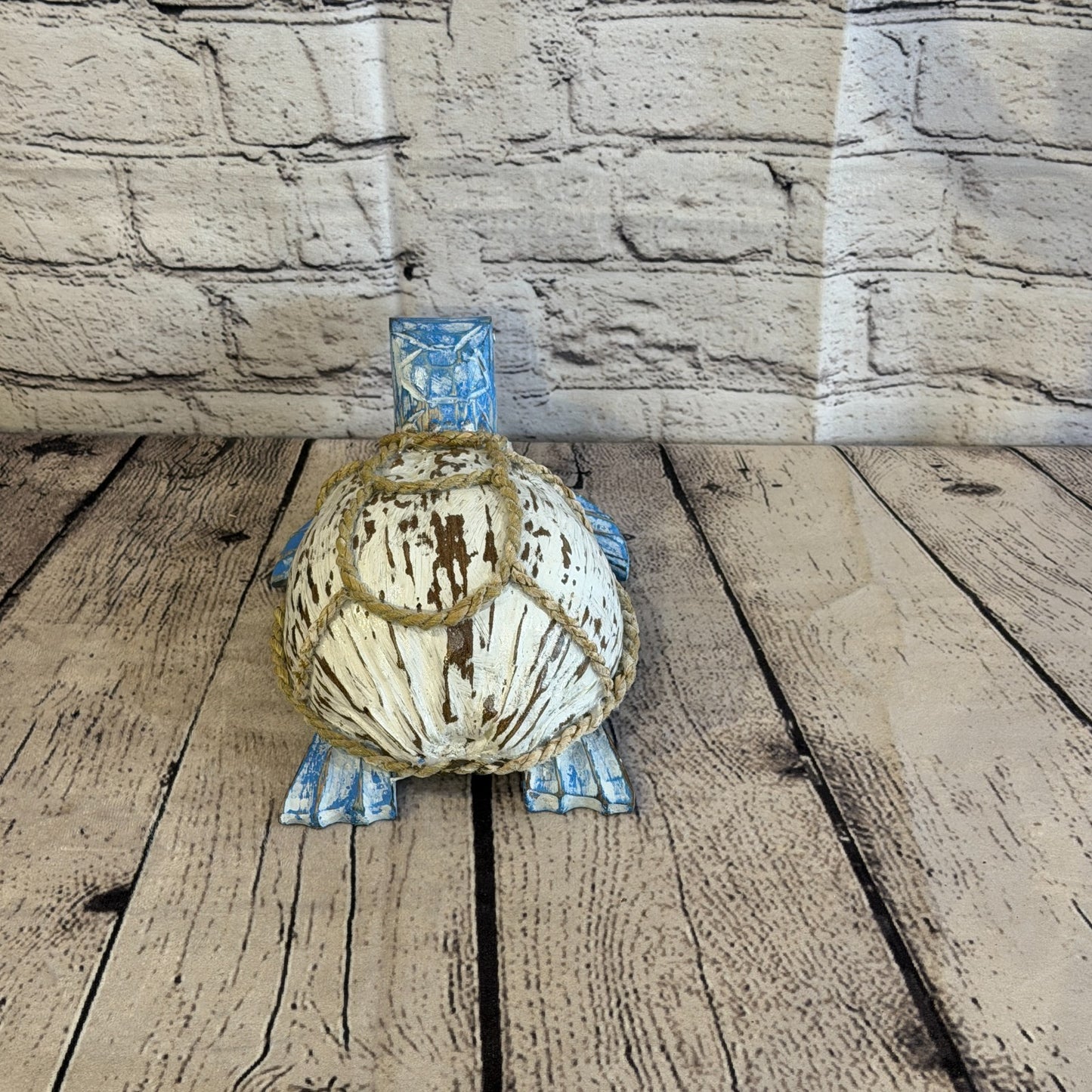 White Body Blue Folk Art Painted Turtle Coconut Shell Ornaments Hanging Decor4