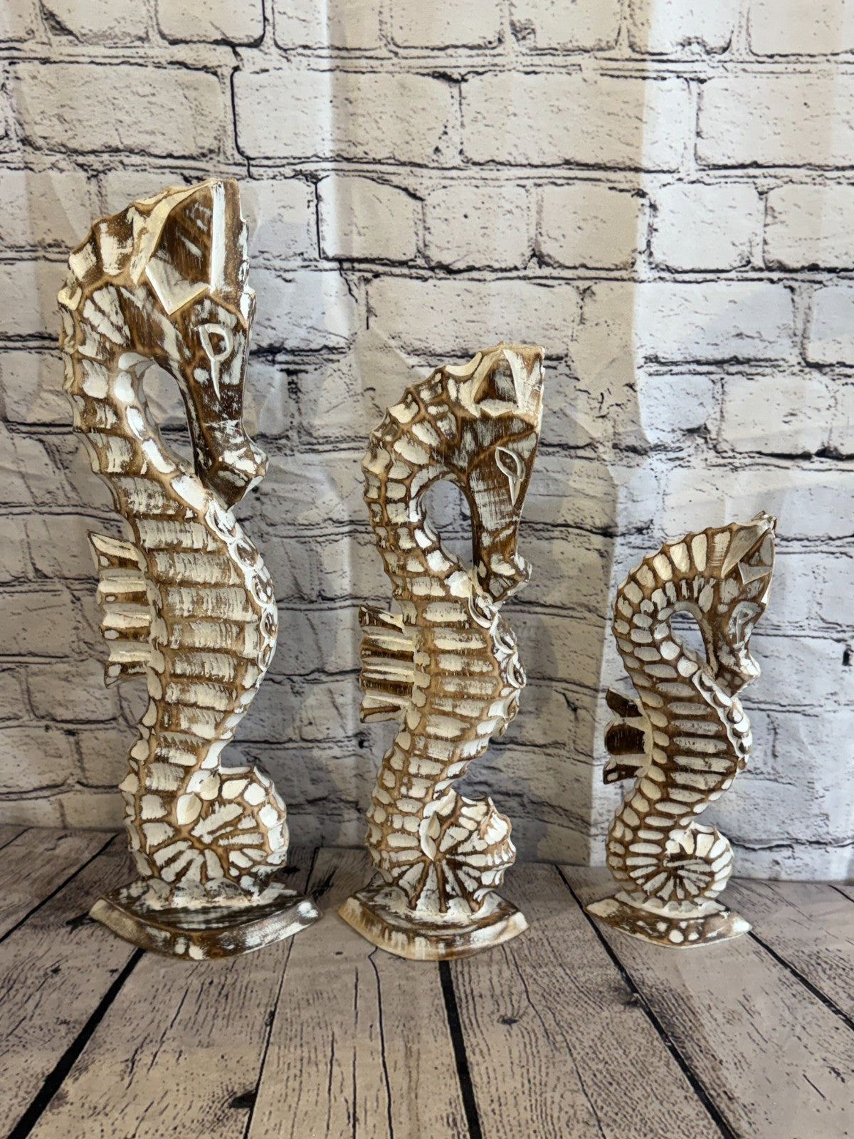 30cm Brown Wooden Shabby Seahorse Statue Ornament Fair Trade Handcarved8