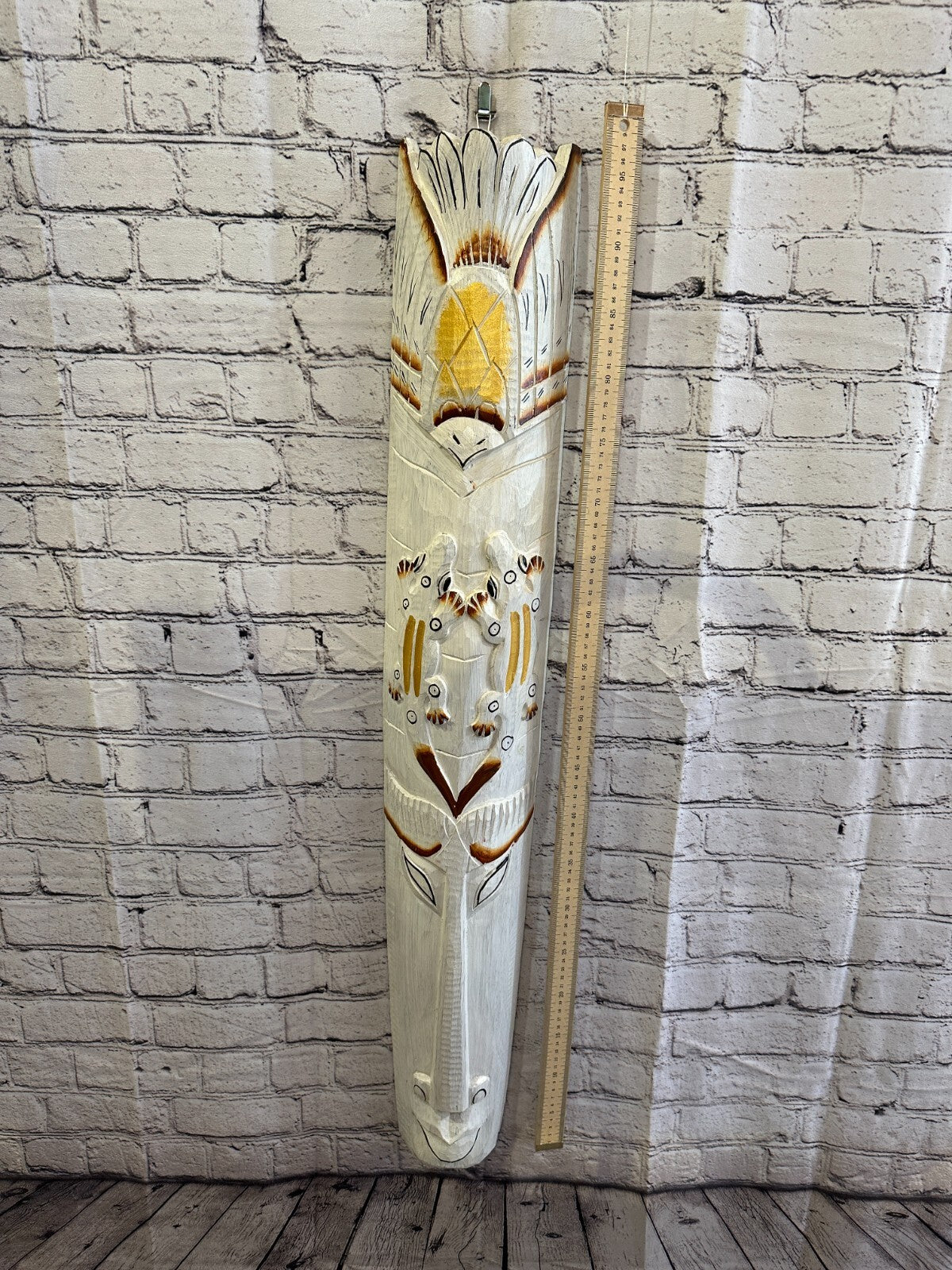 100cm White Gecko Hand Carved Fair Trade Wooden Animal Wall Art Hang Mask3