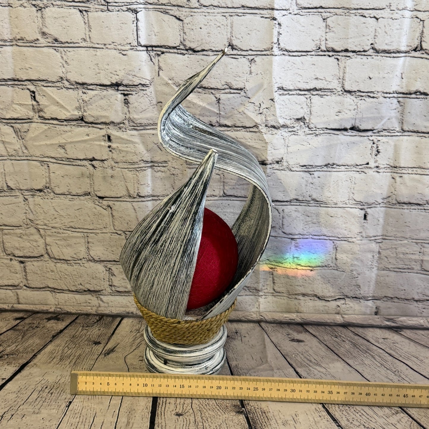 Red Light Silver Natural 45cm Tall Leaf Lamp Twist LED UK Mains Plug Design 125