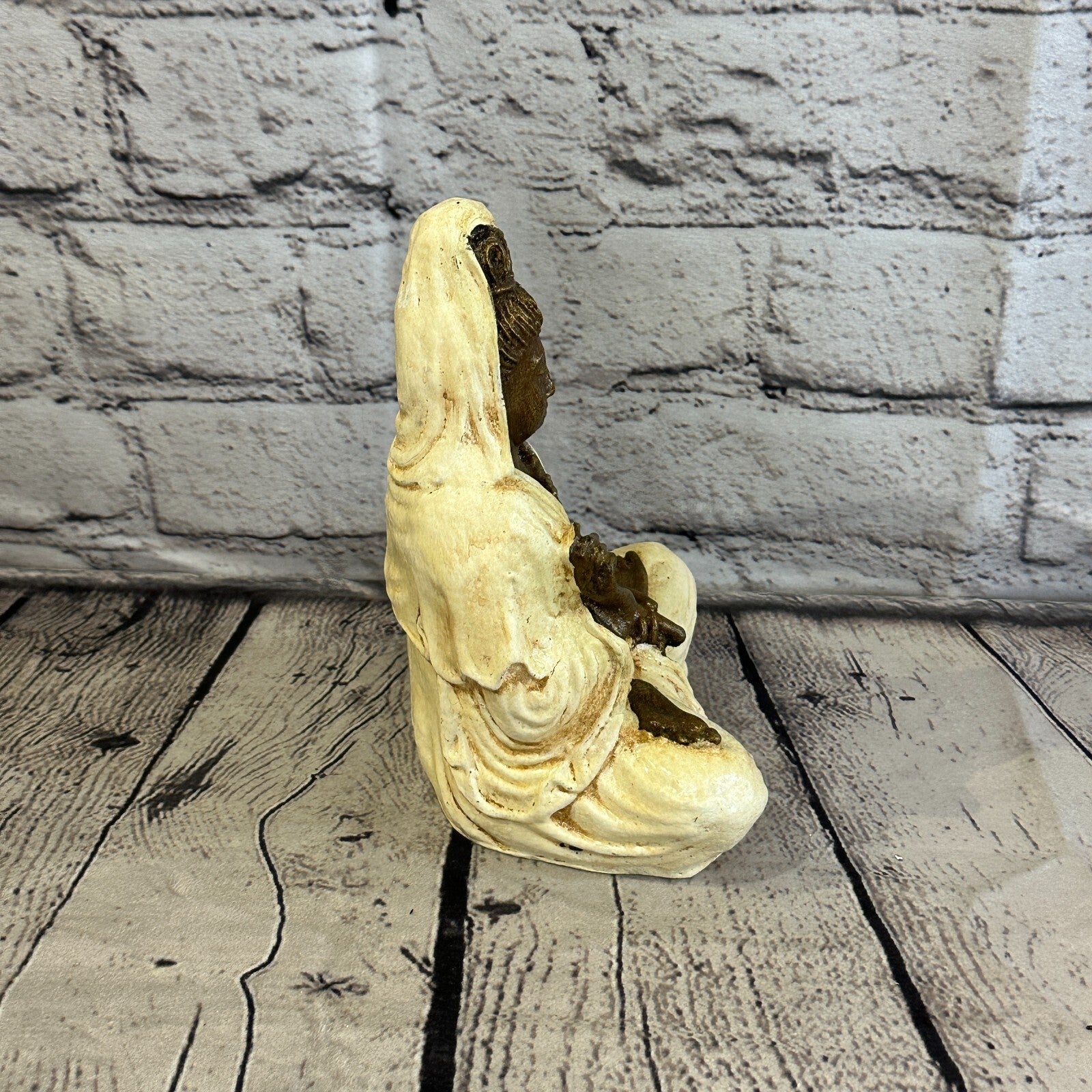 White & Bronze 18cm x 10cm Small Quan Yin Sitting Lotus Statue Resin Hindu God3