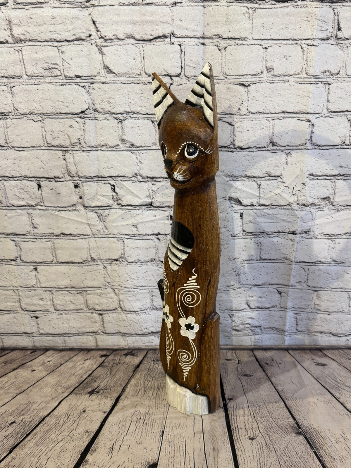 60cm Brown Flower Wooden Shabby Cat Statue Ornament Fair Trade Handcarved1
