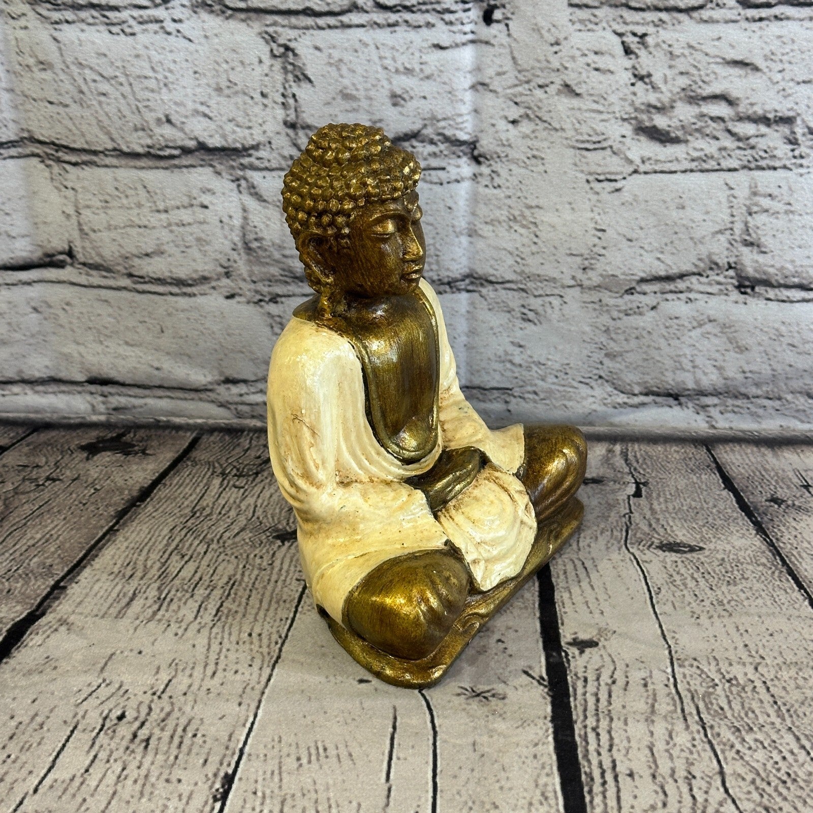 White & Bronze 20cm x 12cm Large Thai Buddha Sitting  Statue Resin Hindu2