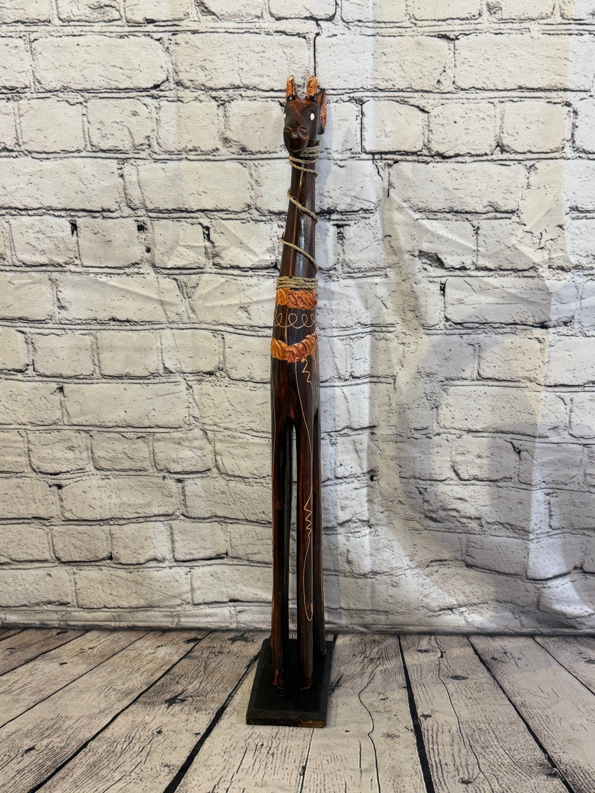 60cm Brown Wooden Giraffe Standing Single Carved Solid Wood Giraffe Handmade1