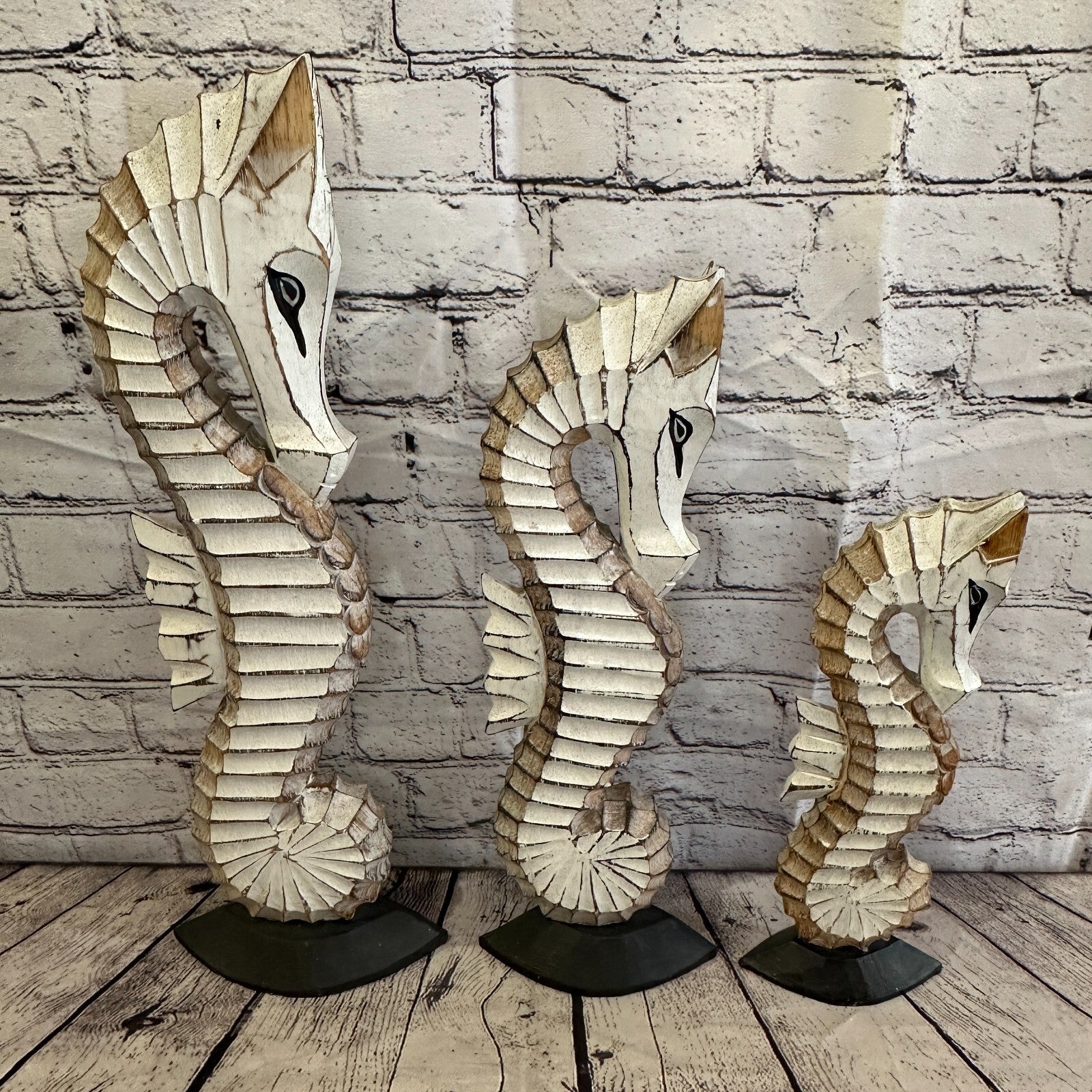50cm White Brown Wooden Shabby Seahorse Statue Ornament Fair Trade Handcarved10